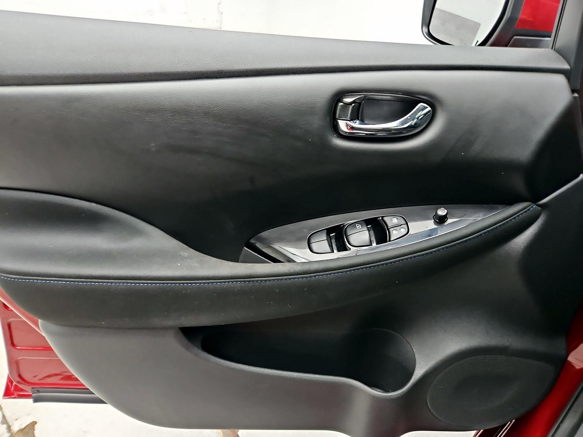 Thumbnail: 2024 Nissan Leaf - 12