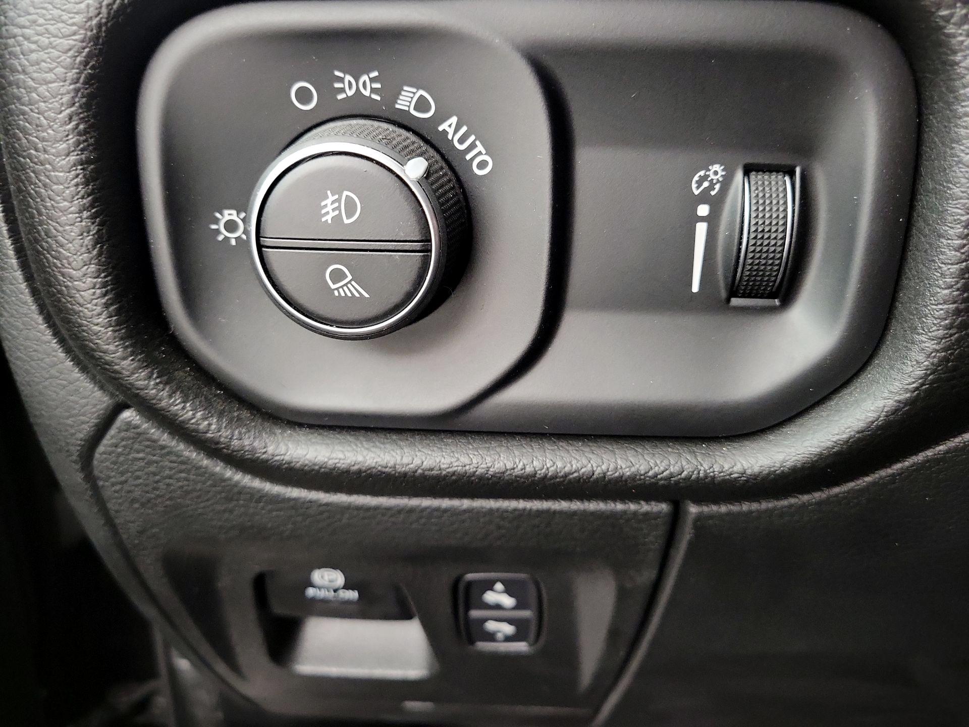 Thumbnail: 2023 RAM 1500 - 13