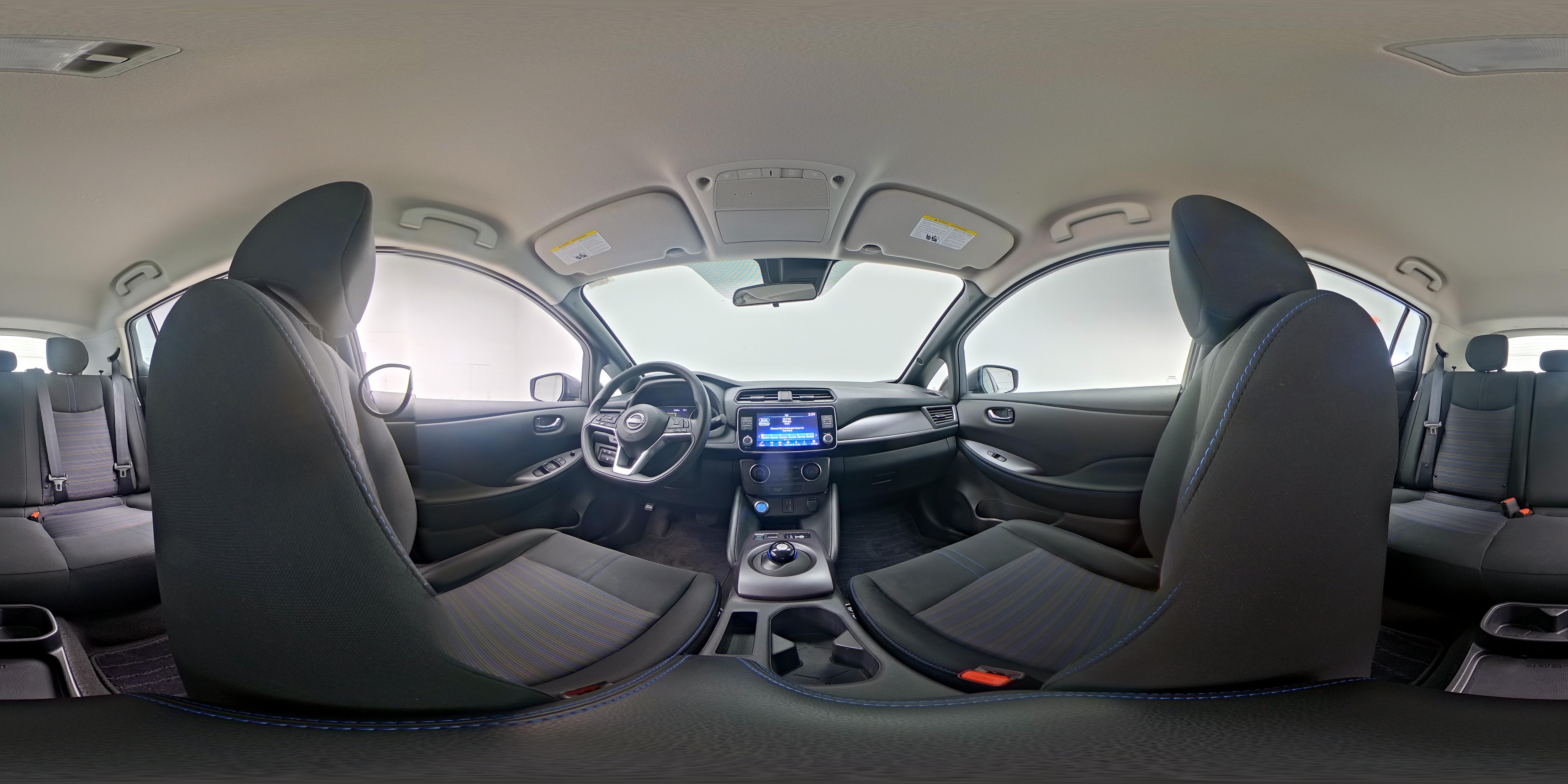 2025 Nissan Leaf S - Photo 24
