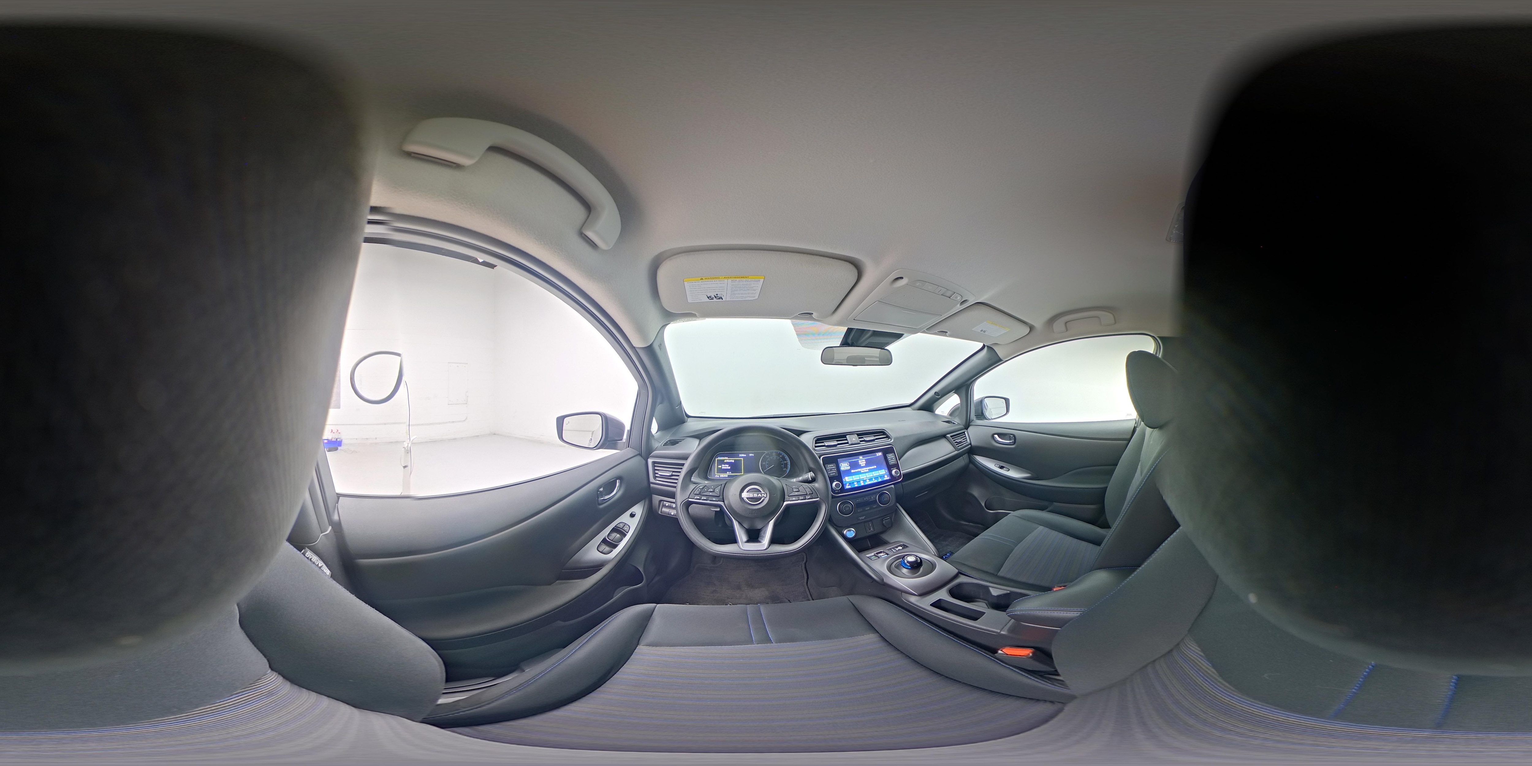 2025 Nissan Leaf S - Photo 26