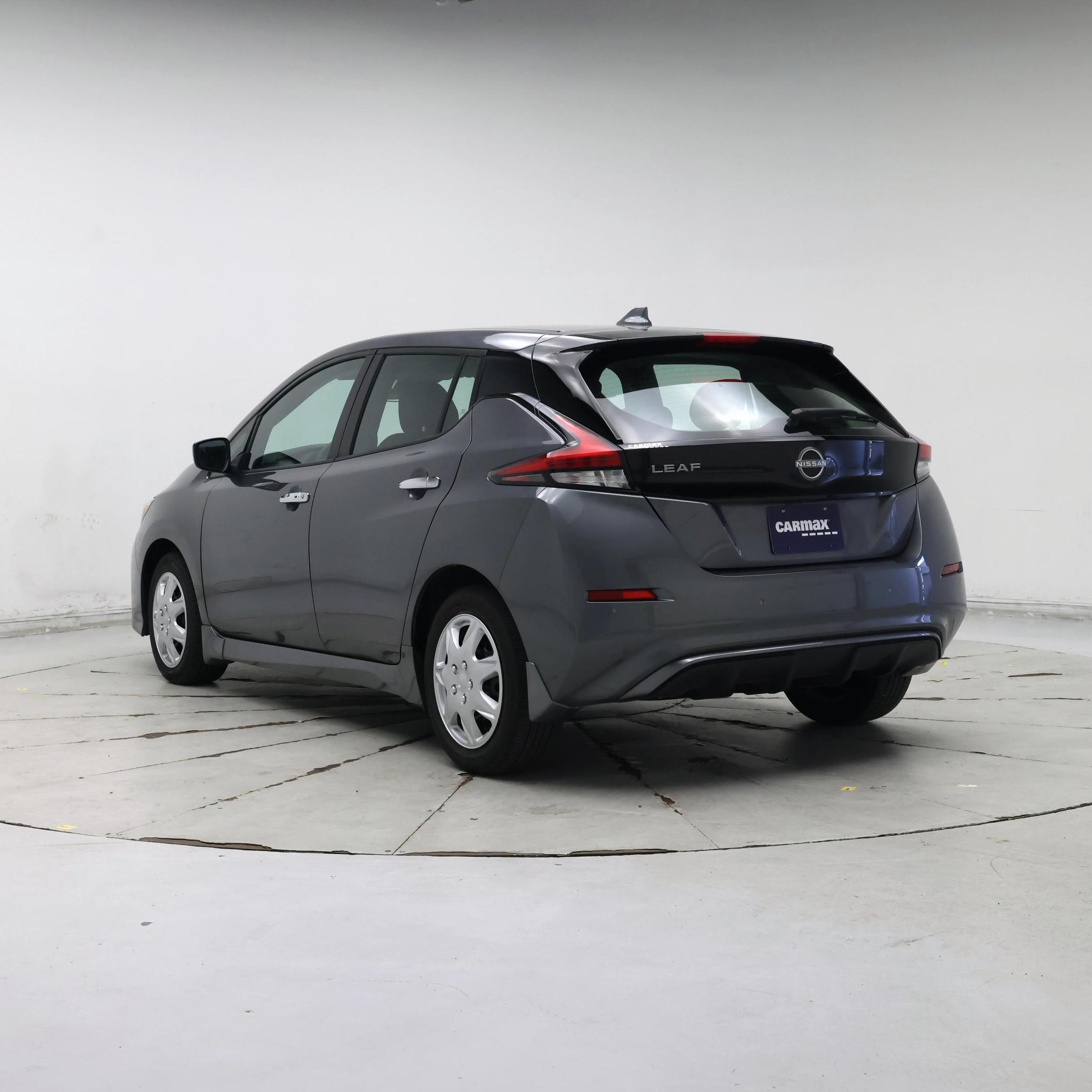 Thumbnail: 2025 Nissan Leaf - 2