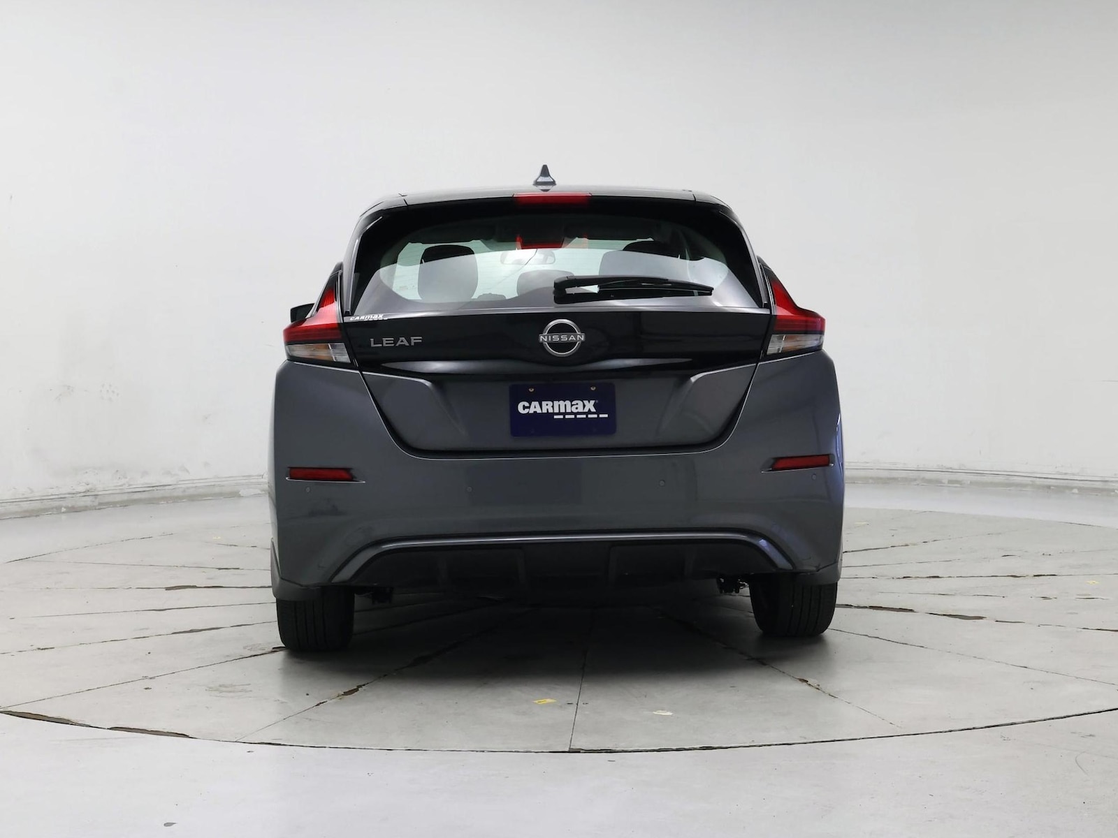 2025 Nissan Leaf S - Photo 7