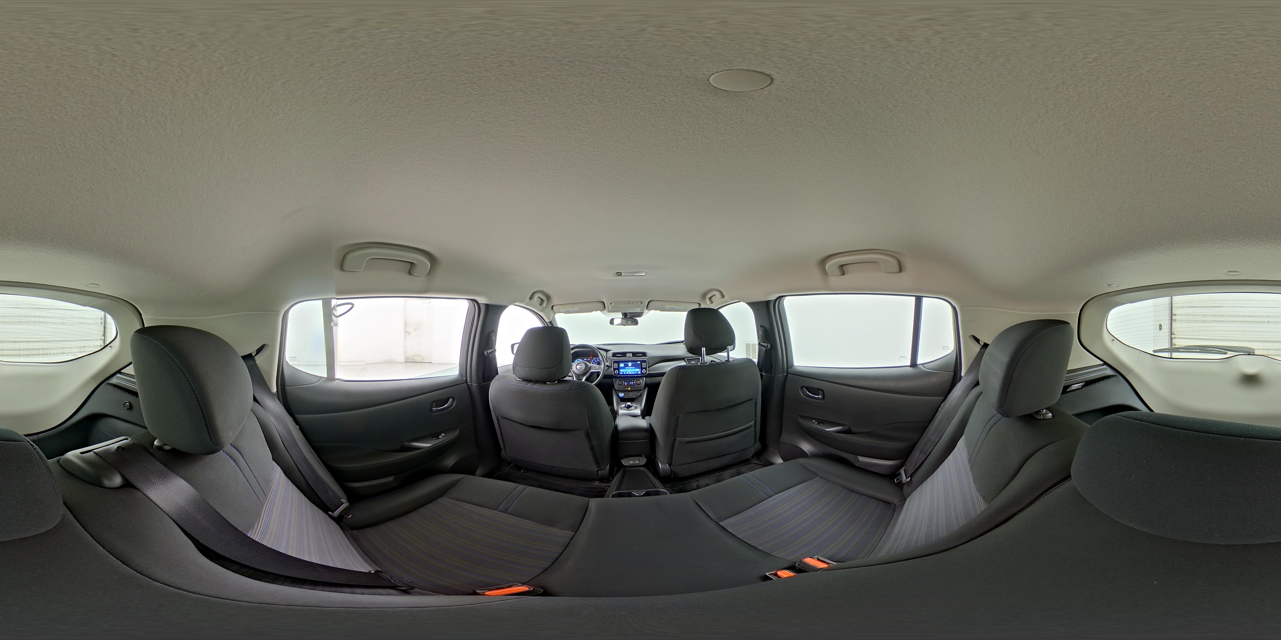 2025 Nissan Leaf S - Photo 25