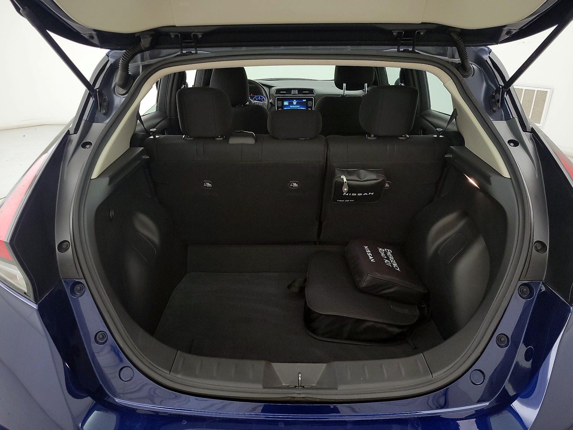 Thumbnail: 2025 Nissan Leaf - 20