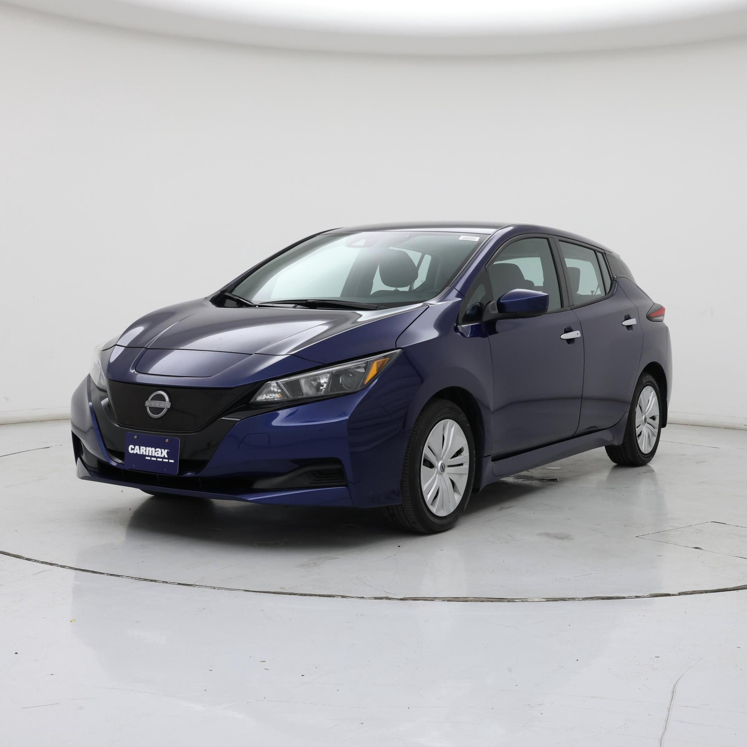 Thumbnail: 2025 Nissan Leaf - 4