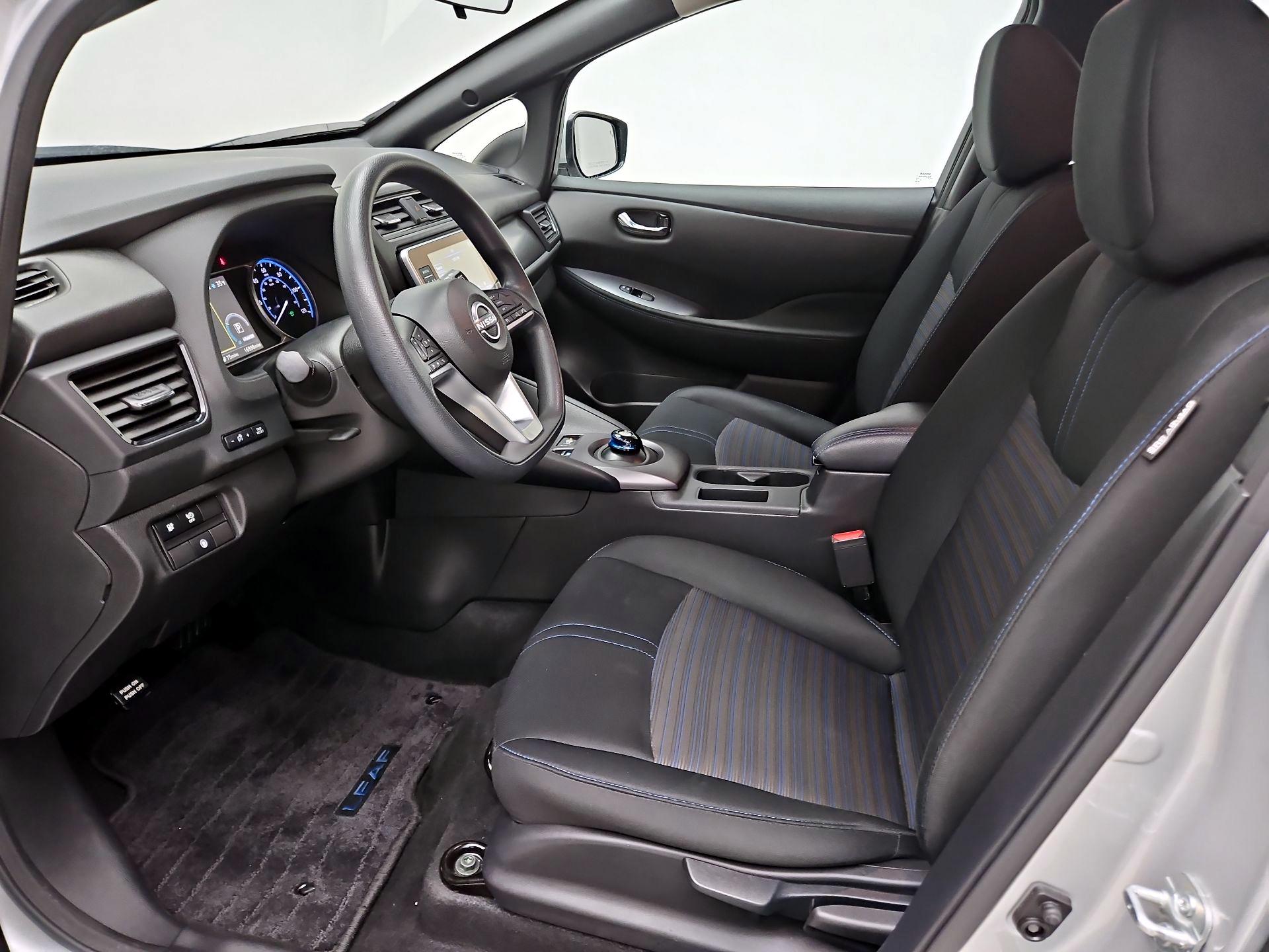 Thumbnail: 2024 Nissan Leaf - 11