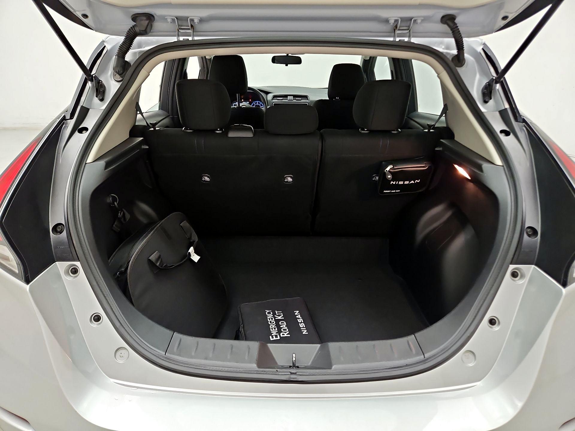 Thumbnail: 2024 Nissan Leaf - 20