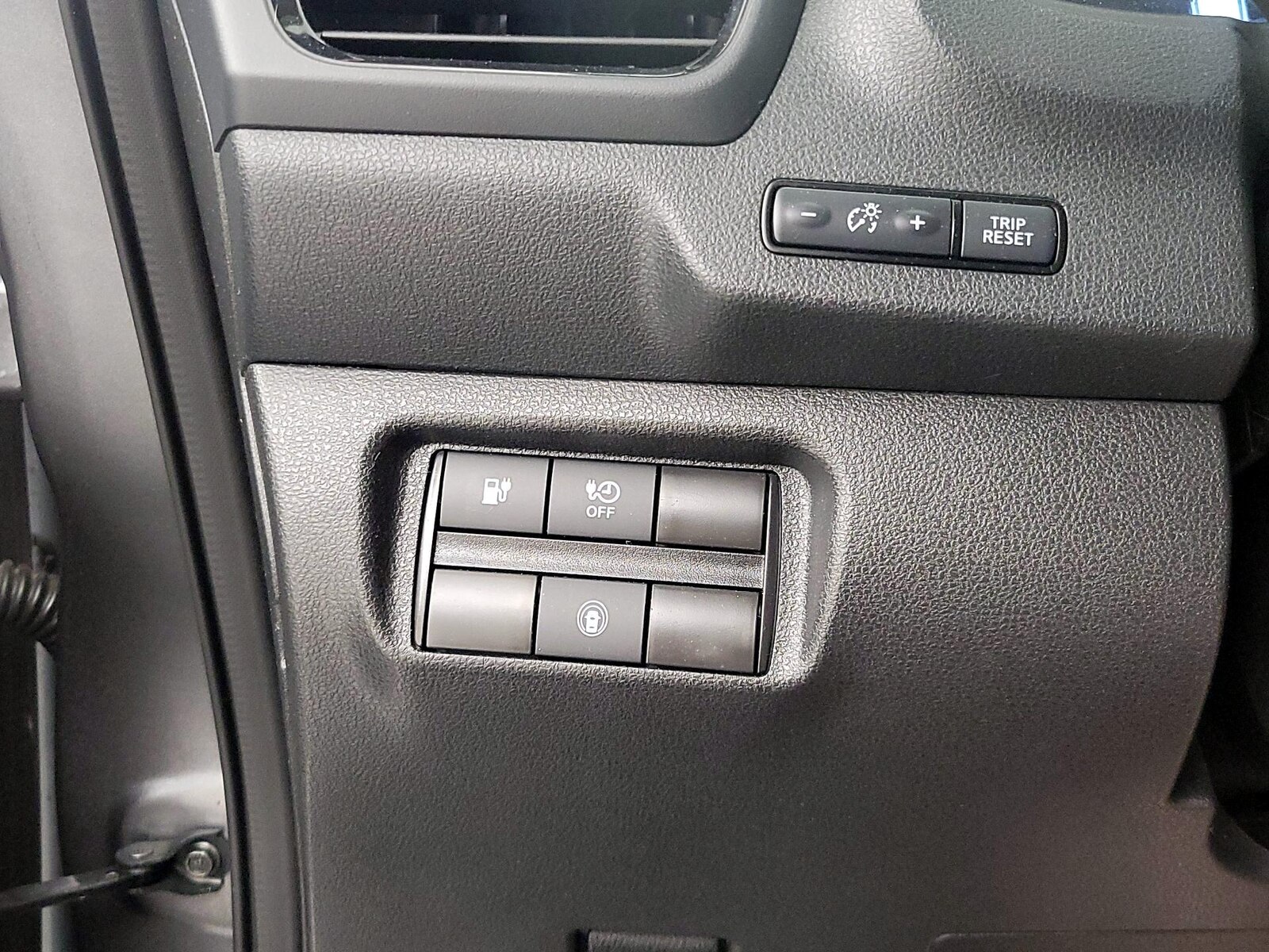 2024 Nissan LEAF S - Photo 14