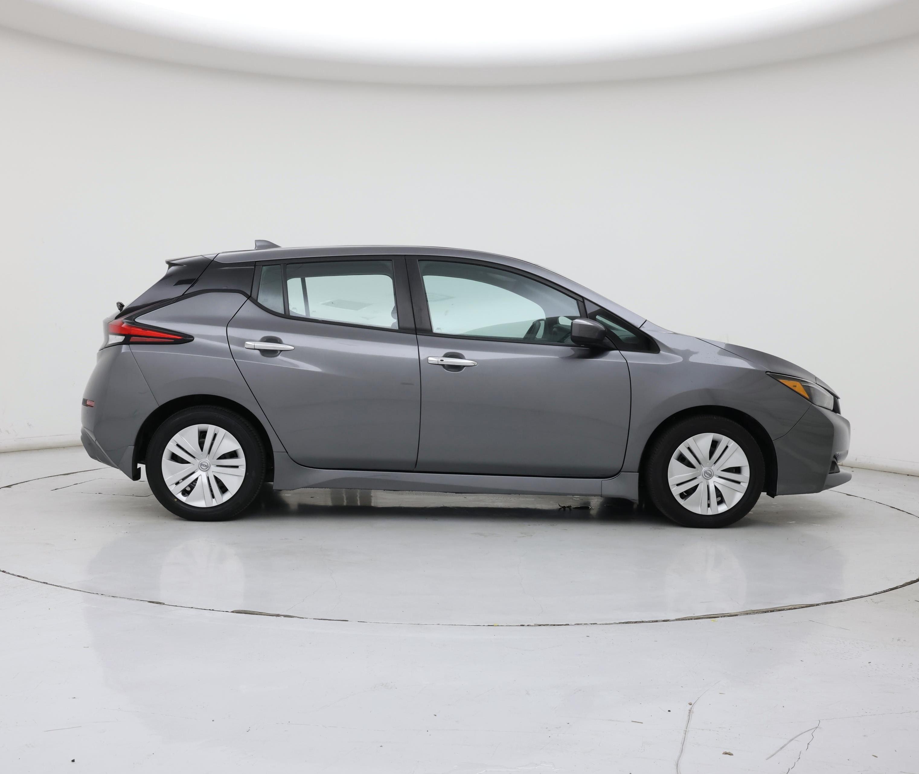 Thumbnail: 2024 Nissan Leaf - 7