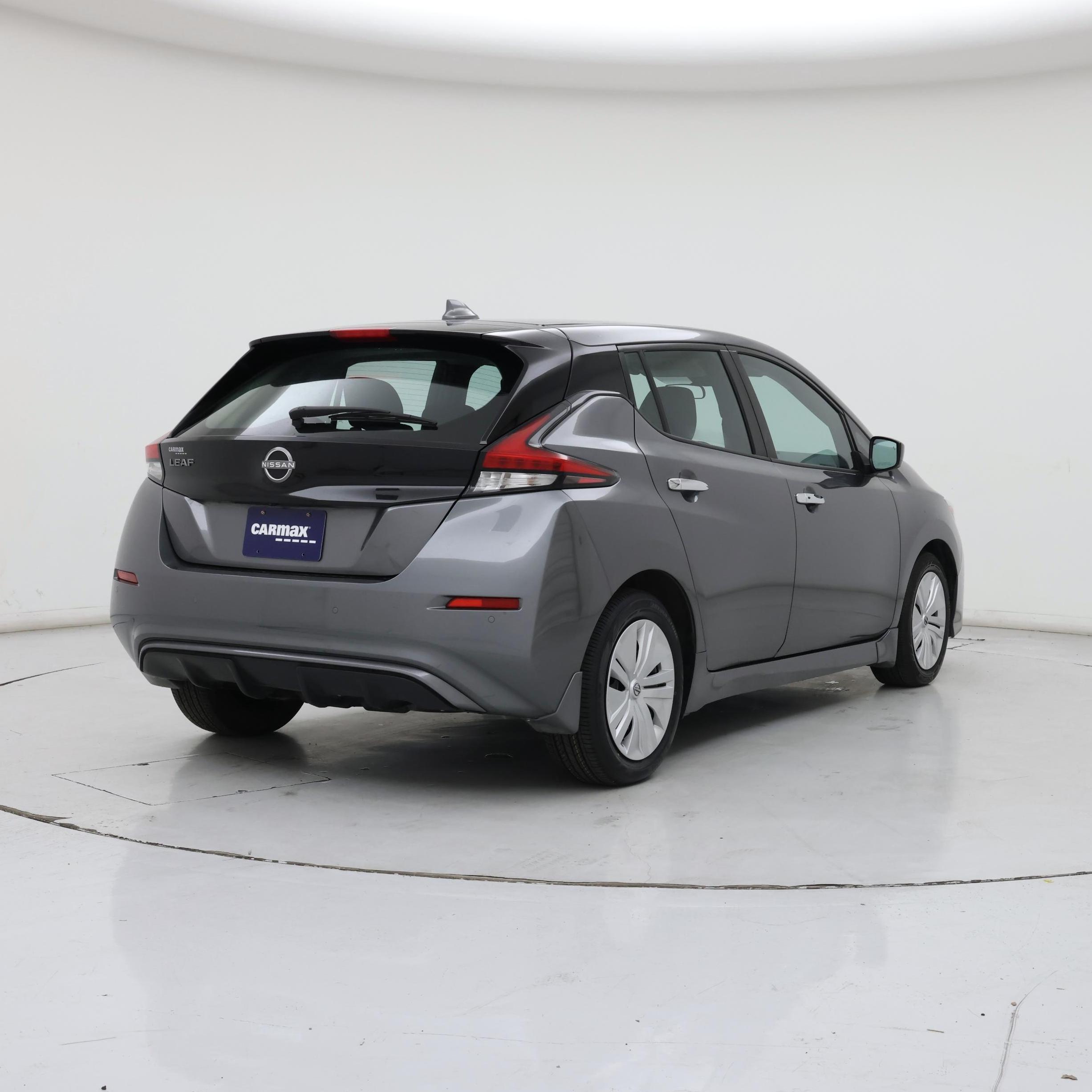 Thumbnail: 2024 Nissan Leaf - 8