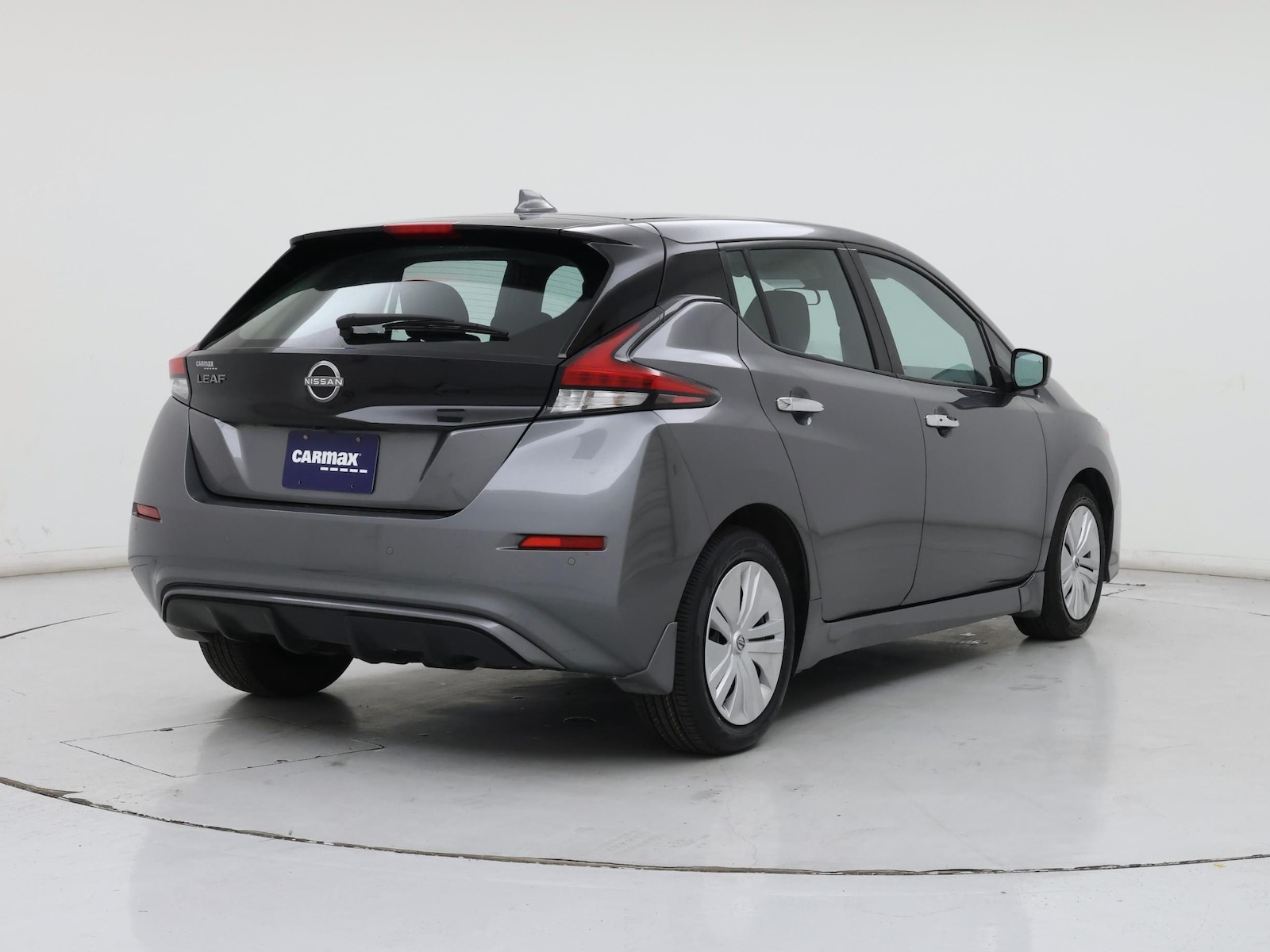 2024 Nissan LEAF S - Photo 9