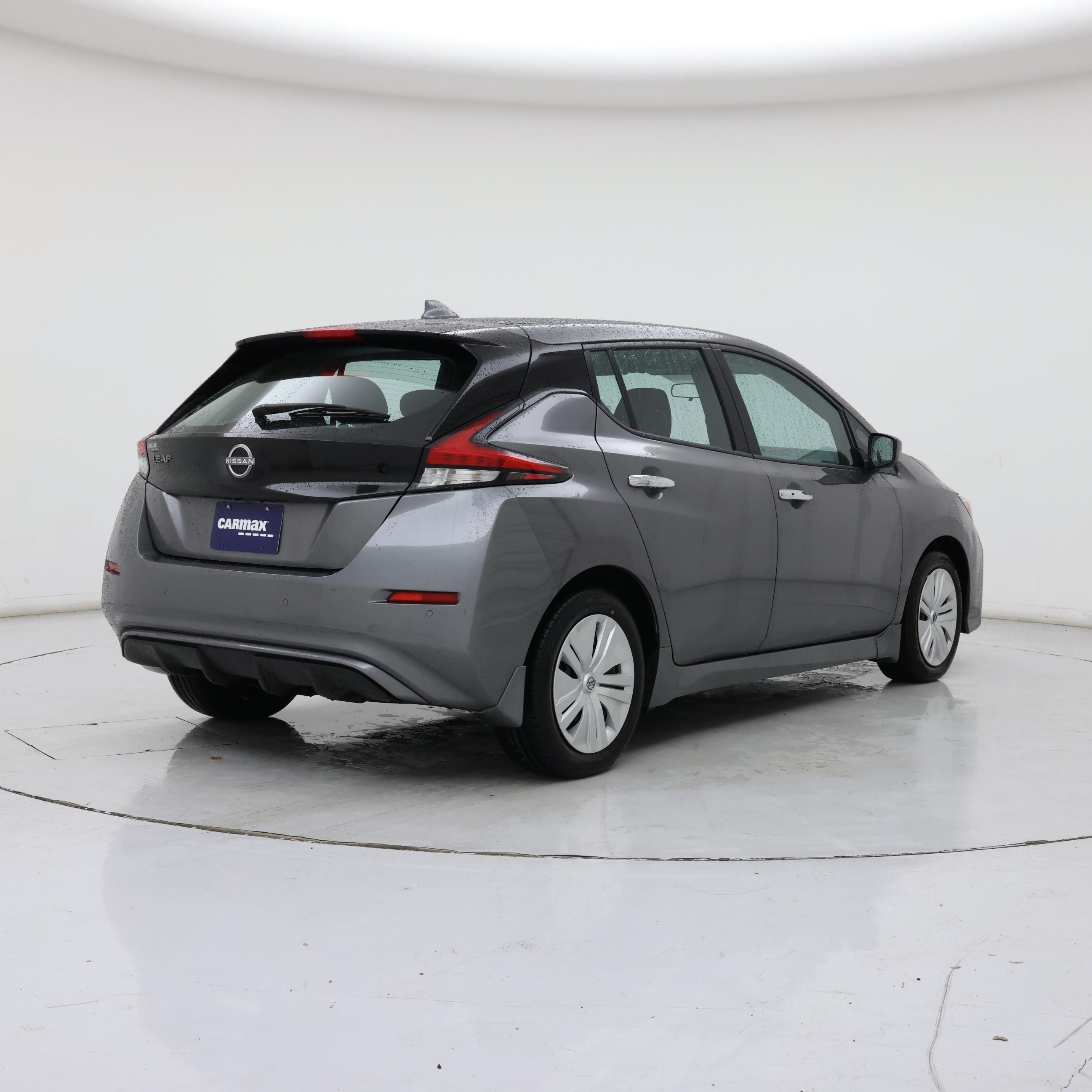 Thumbnail: 2024 Nissan Leaf - 8