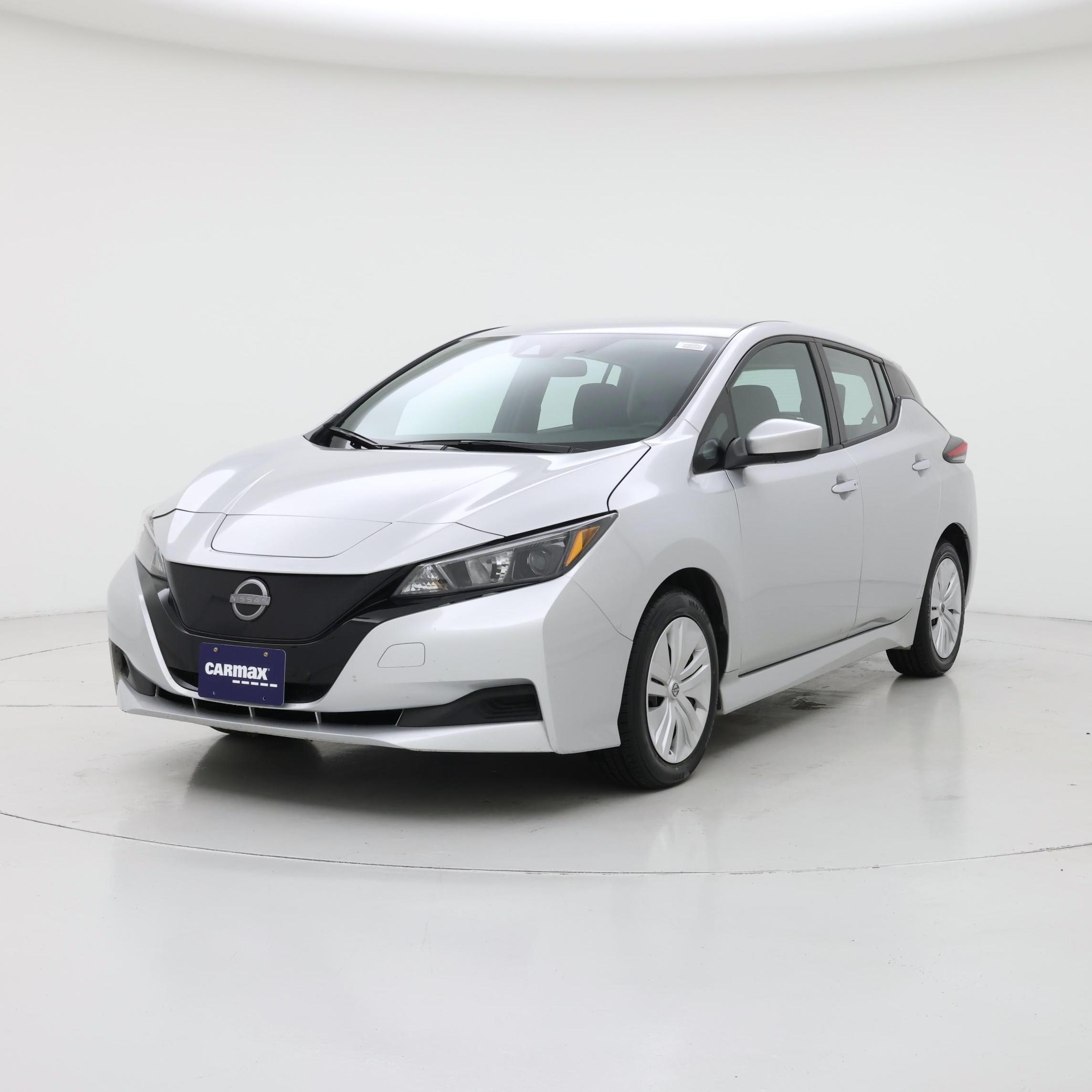 Thumbnail: 2025 Nissan Leaf - 4