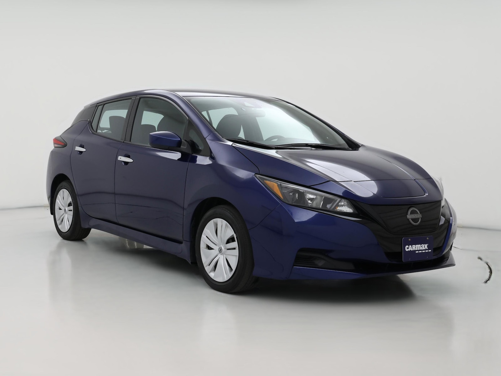 2025 Nissan Leaf S - Photo 1