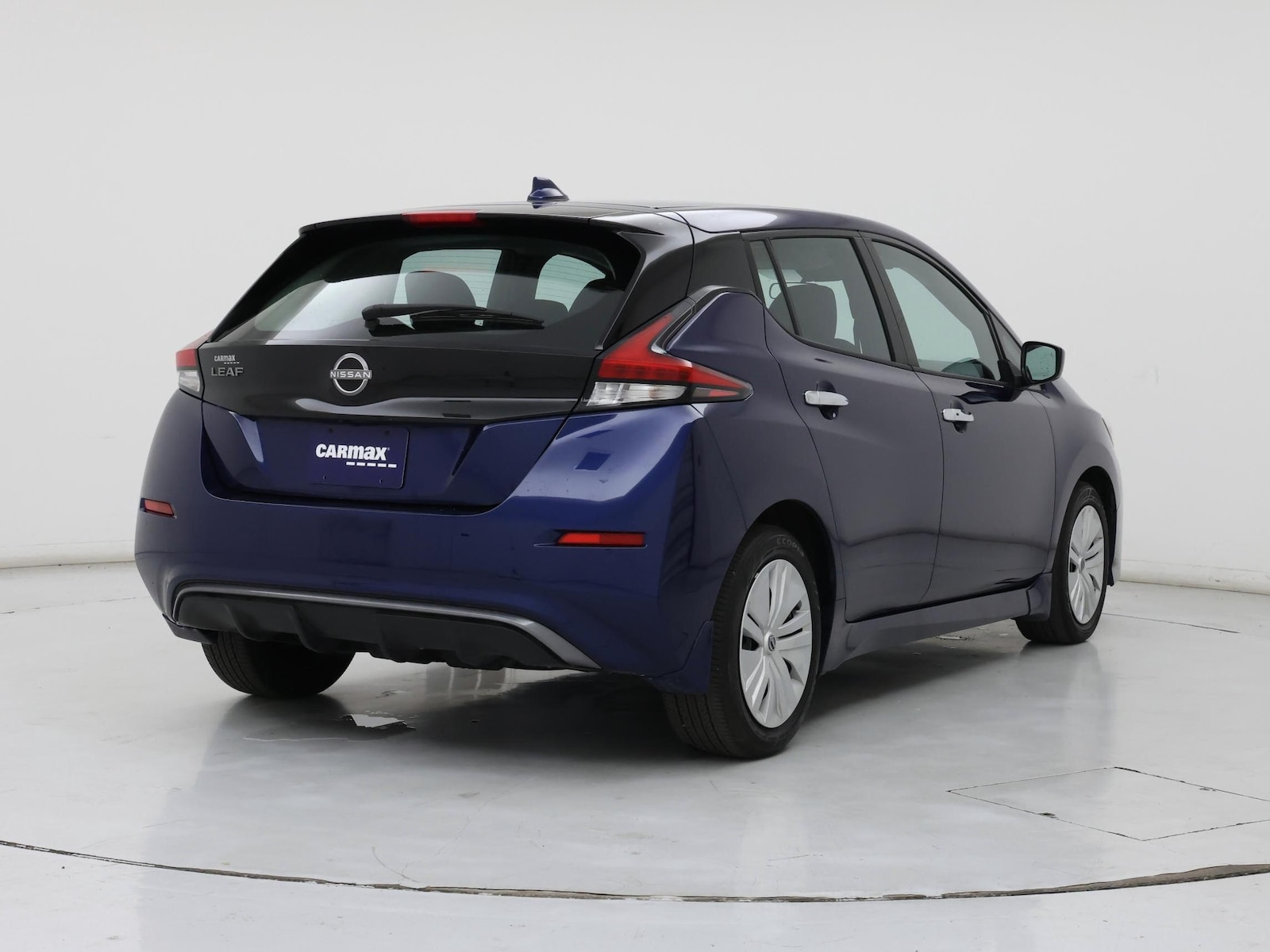 2025 Nissan Leaf S - Photo 9
