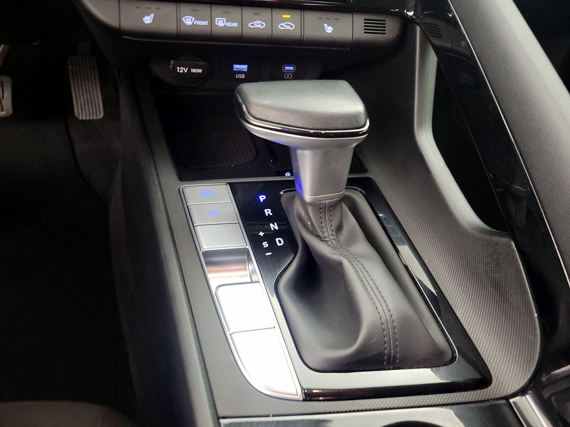 Thumbnail: 2024 Hyundai Elantra - 18