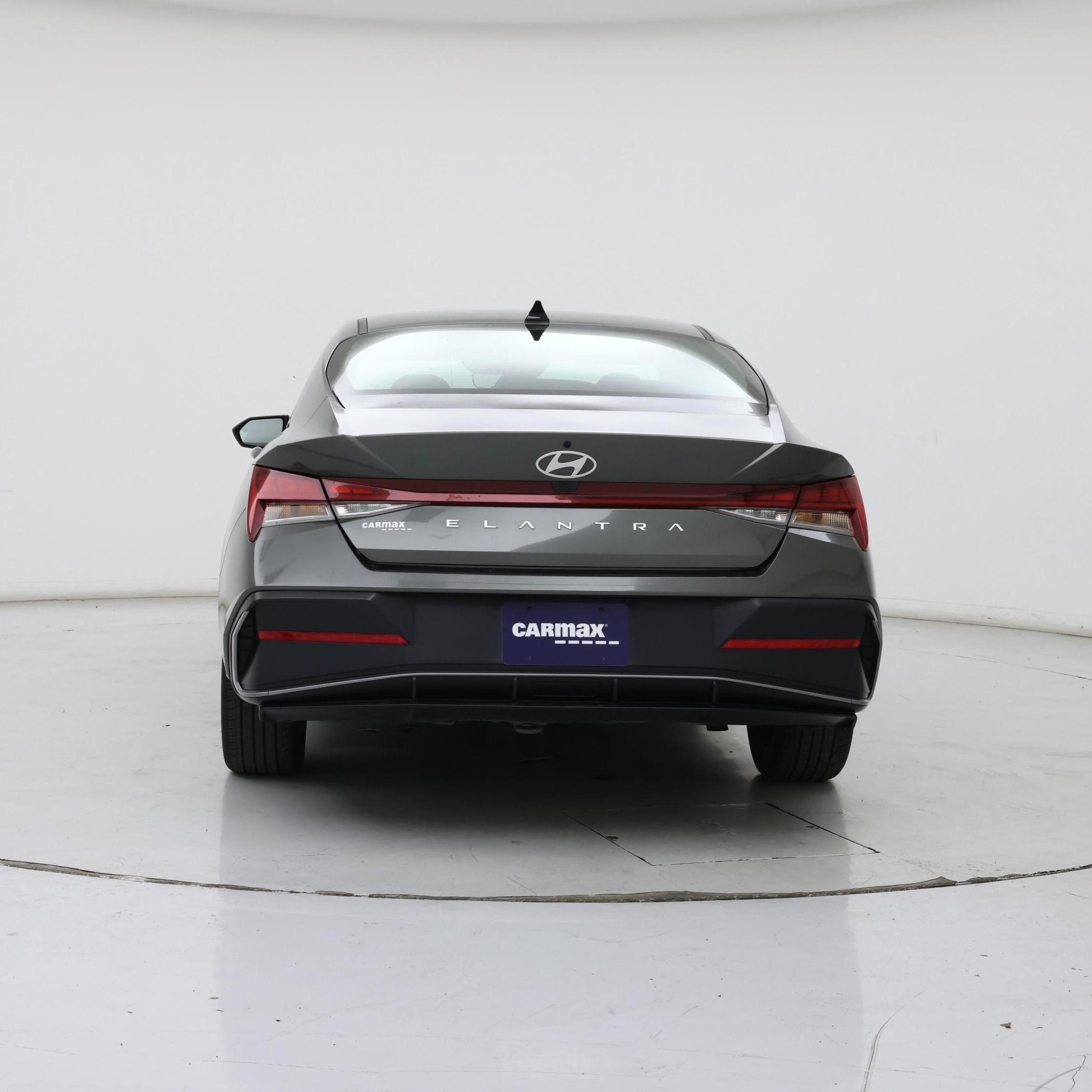 Thumbnail: 2024 Hyundai Elantra - 6