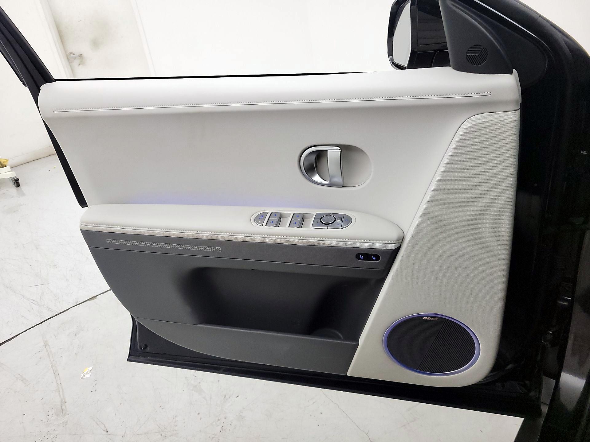 Thumbnail: 2024 Hyundai Ioniq 5 - 12