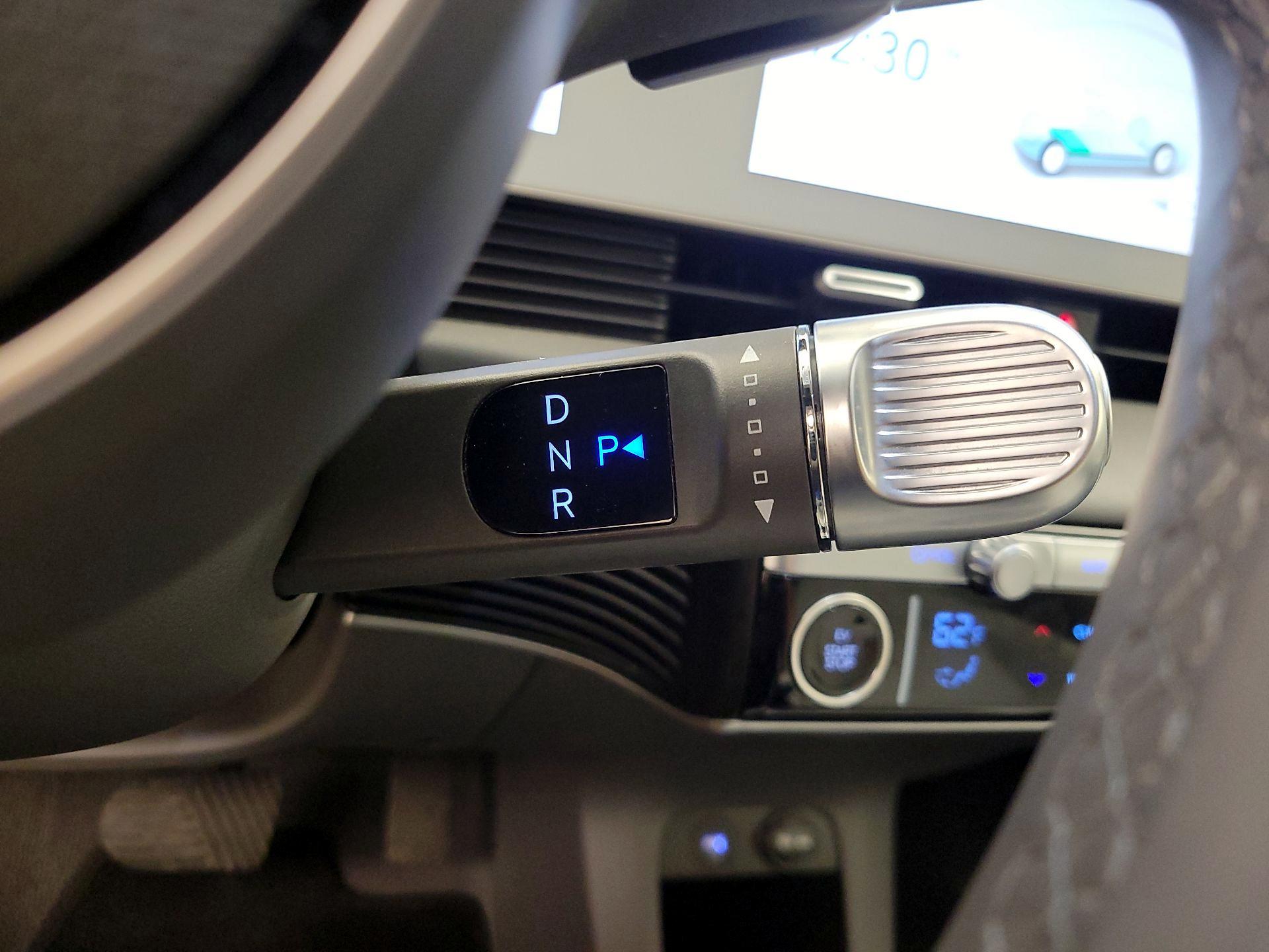 Thumbnail: 2024 Hyundai Ioniq 5 - 18