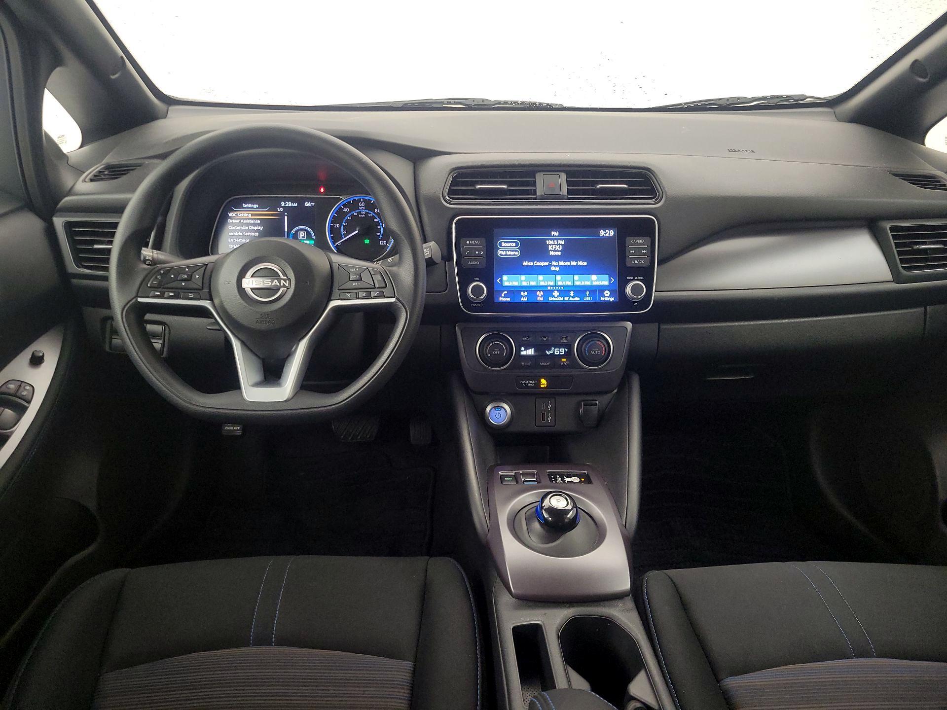 Thumbnail: 2024 Nissan Leaf - 9