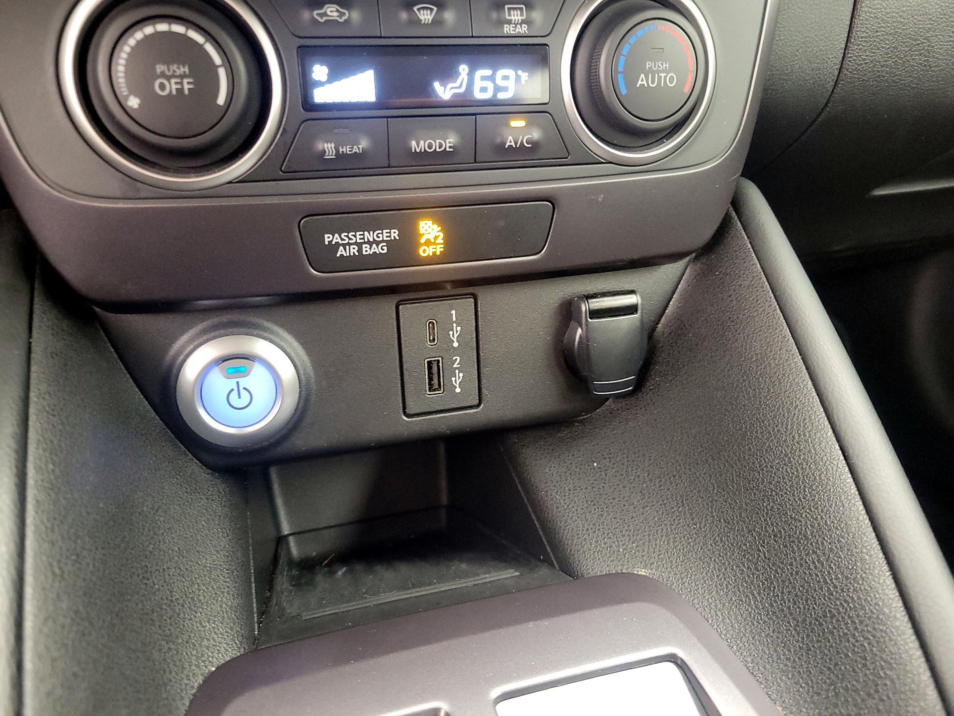 Thumbnail: 2024 Nissan Leaf - 18