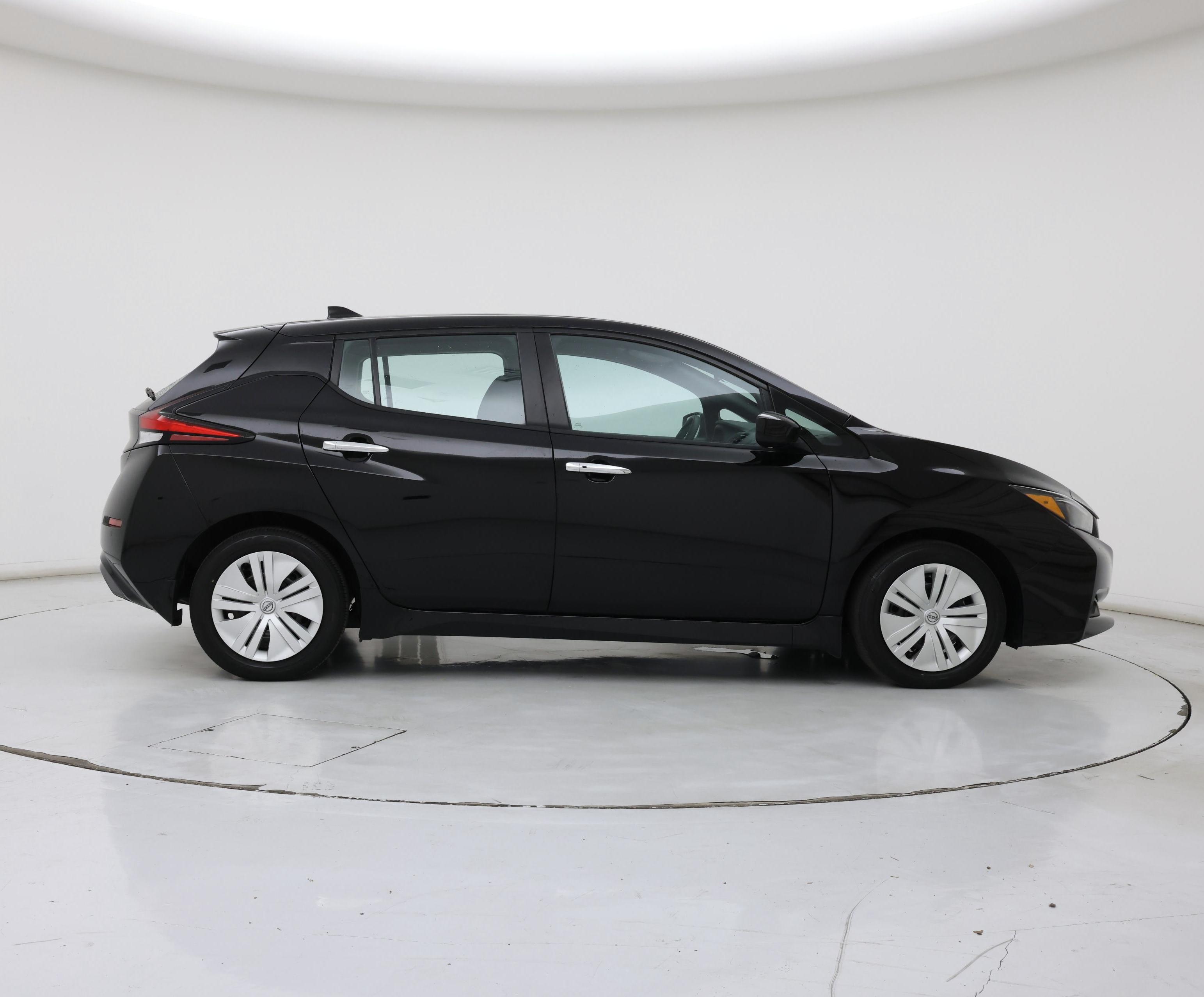 Thumbnail: 2024 Nissan Leaf - 7