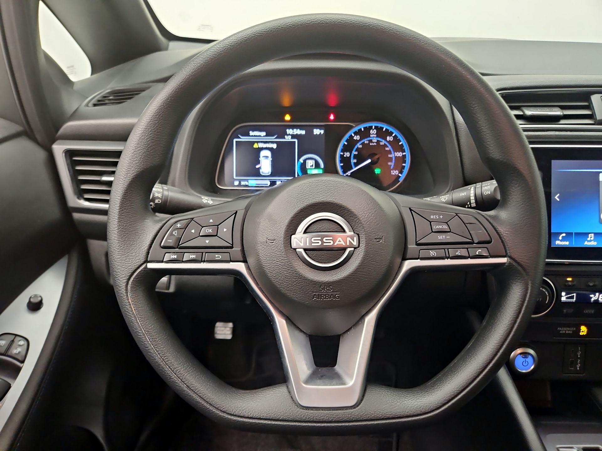 Thumbnail: 2024 Nissan Leaf - 10