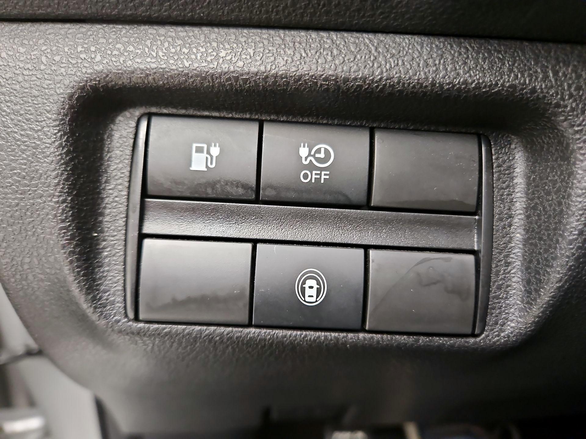 Thumbnail: 2024 Nissan Leaf - 13