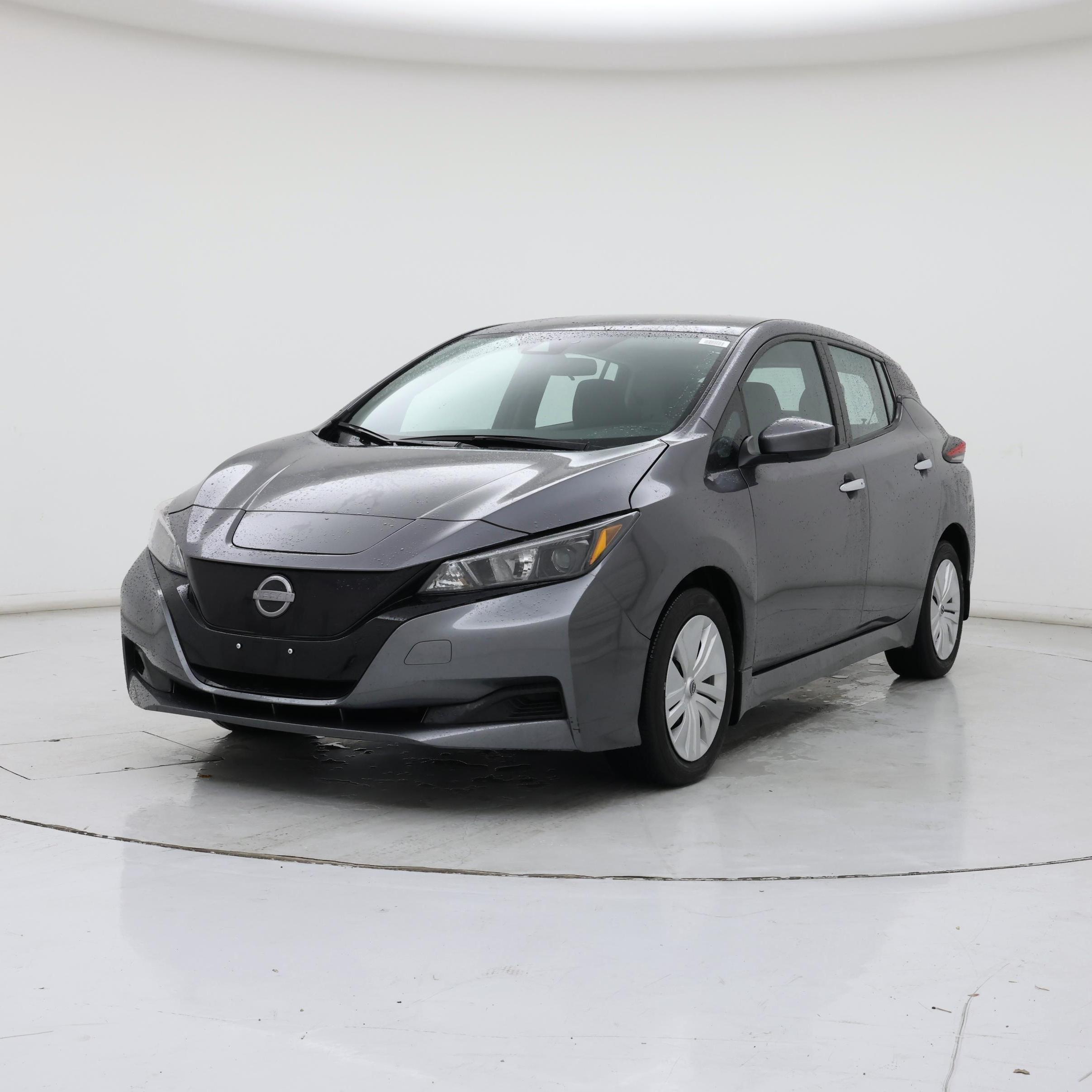 Thumbnail: 2025 Nissan Leaf - 4