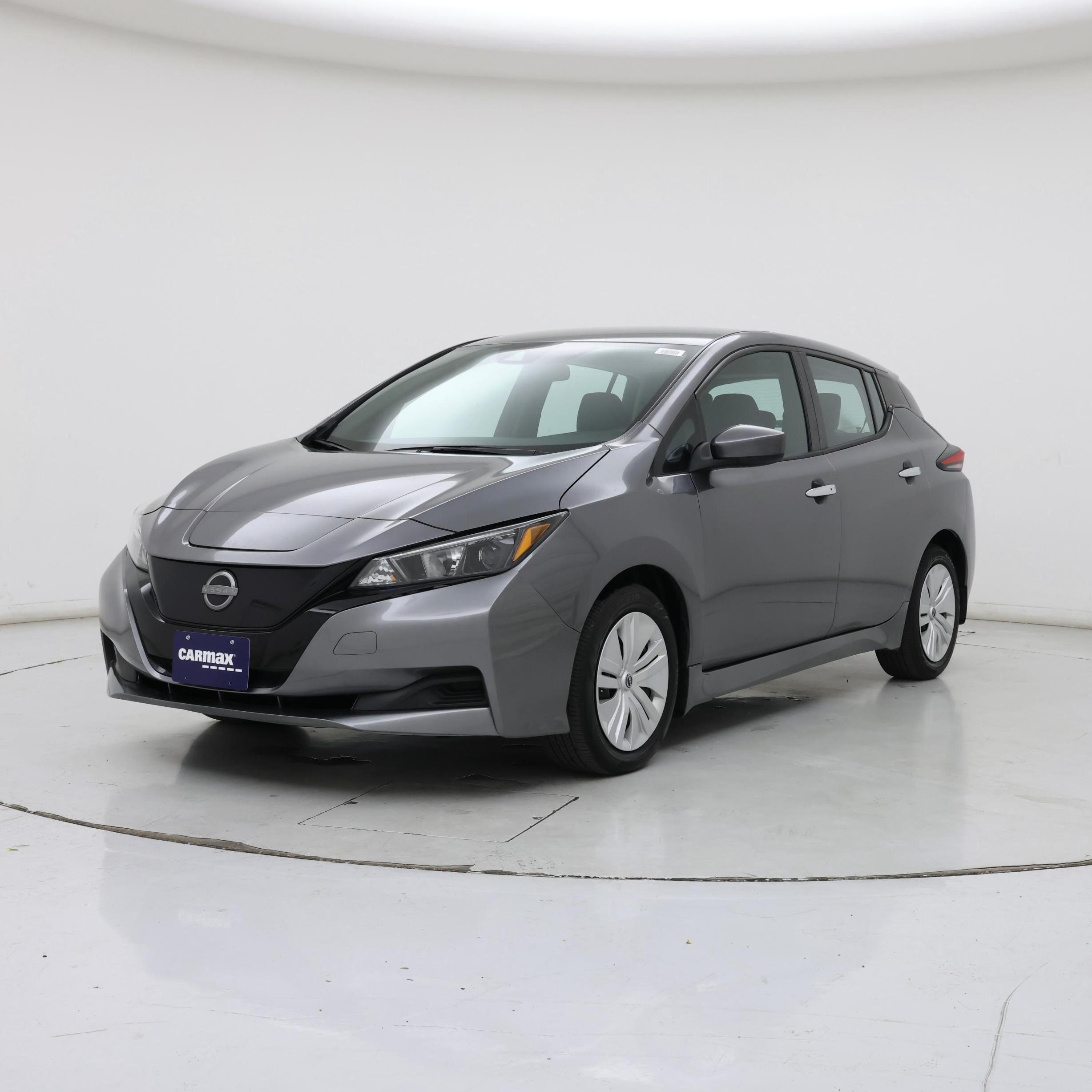 Thumbnail: 2025 Nissan Leaf - 4