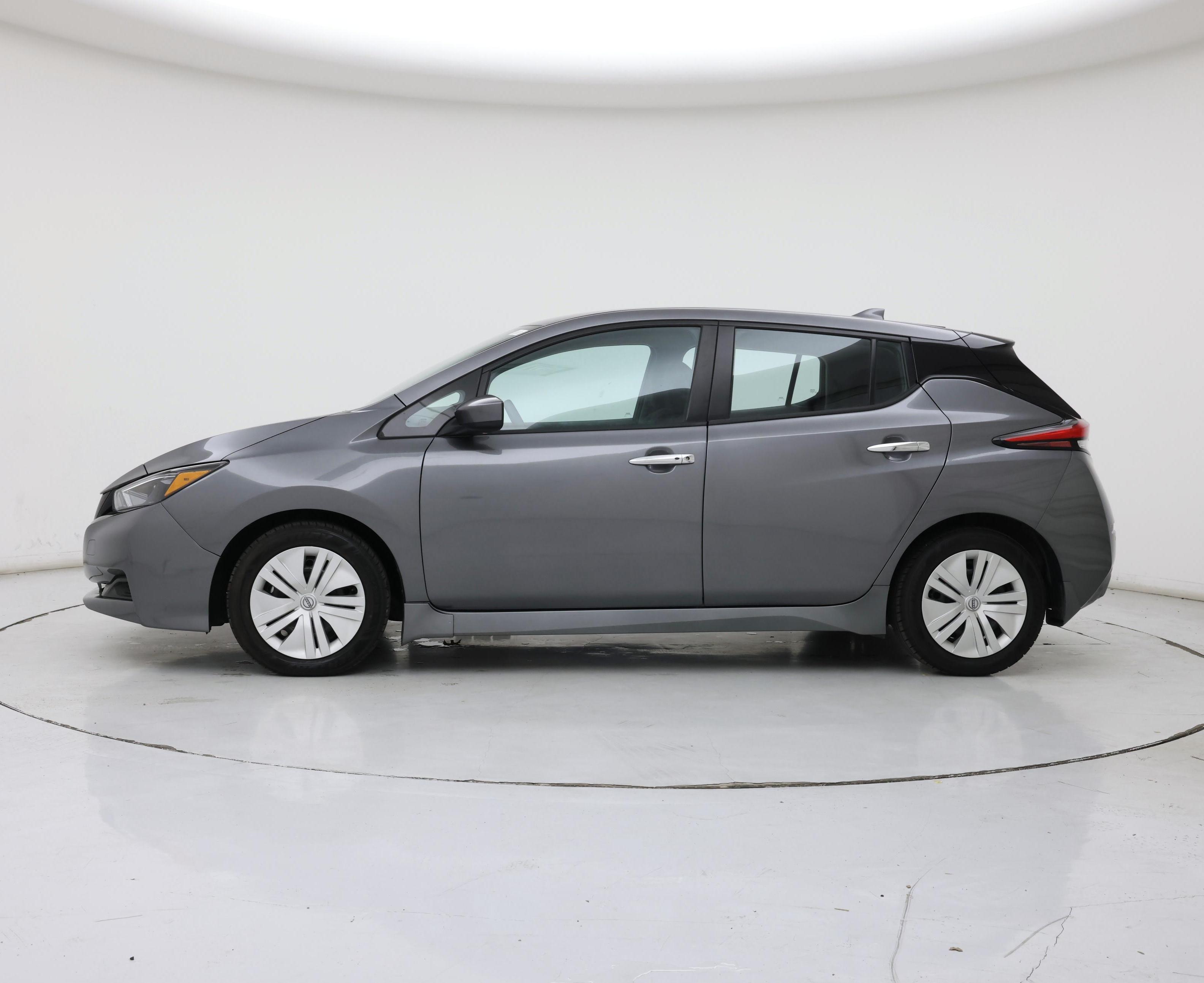 Thumbnail: 2024 Nissan Leaf - 3