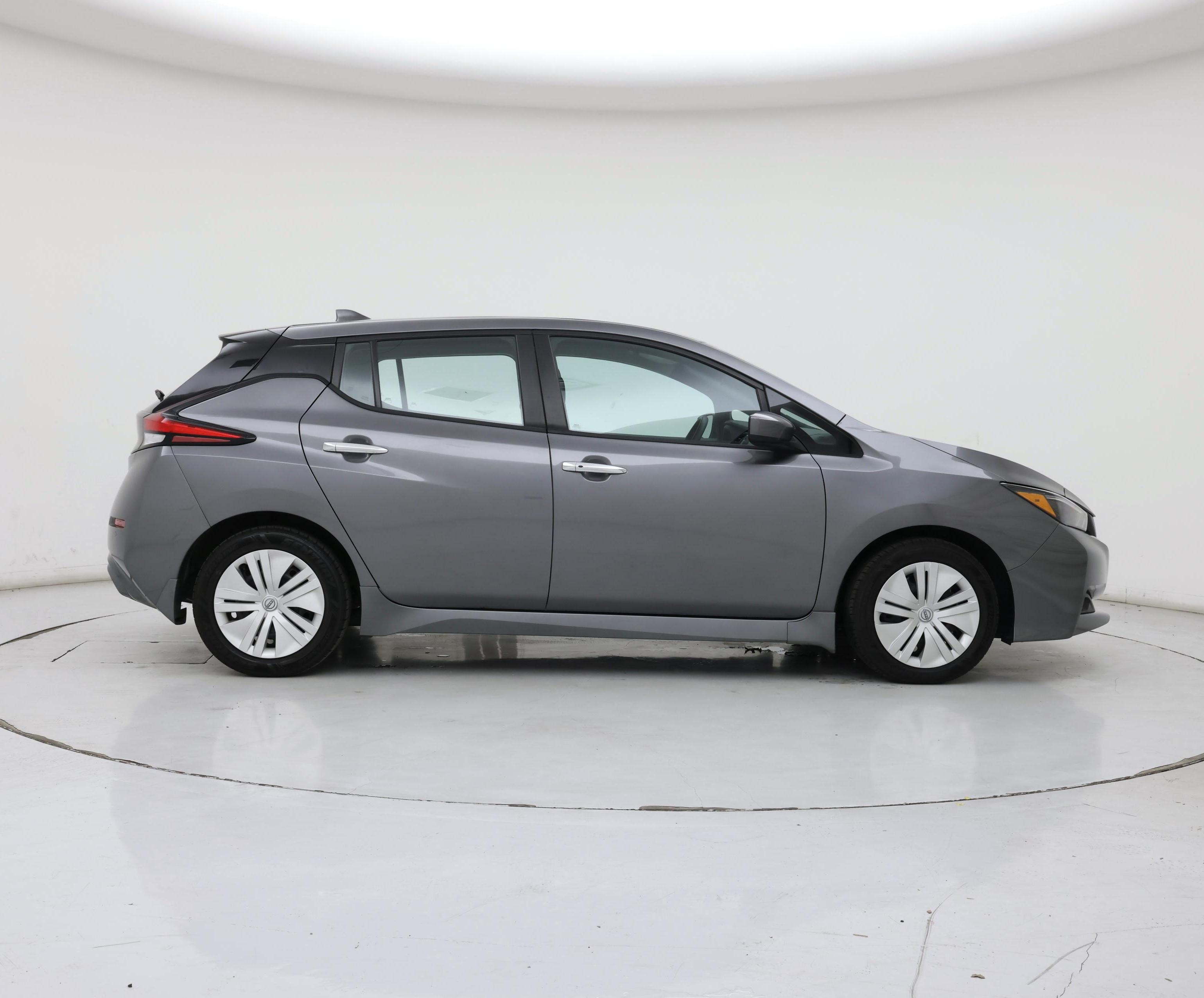 Thumbnail: 2024 Nissan Leaf - 7