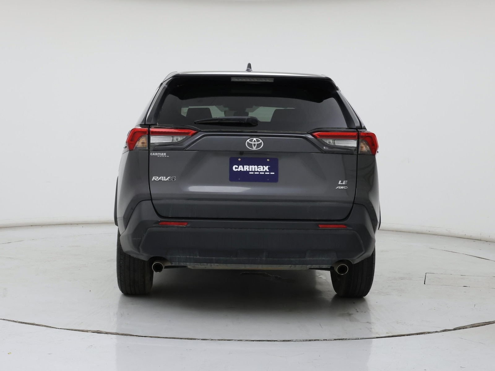 2023 Toyota RAV4 LE - Photo 7