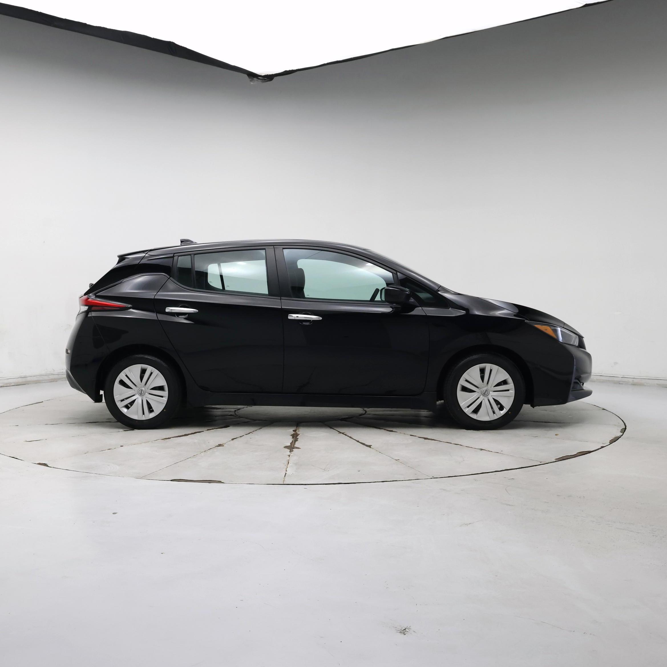 Thumbnail: 2024 Nissan Leaf - 7