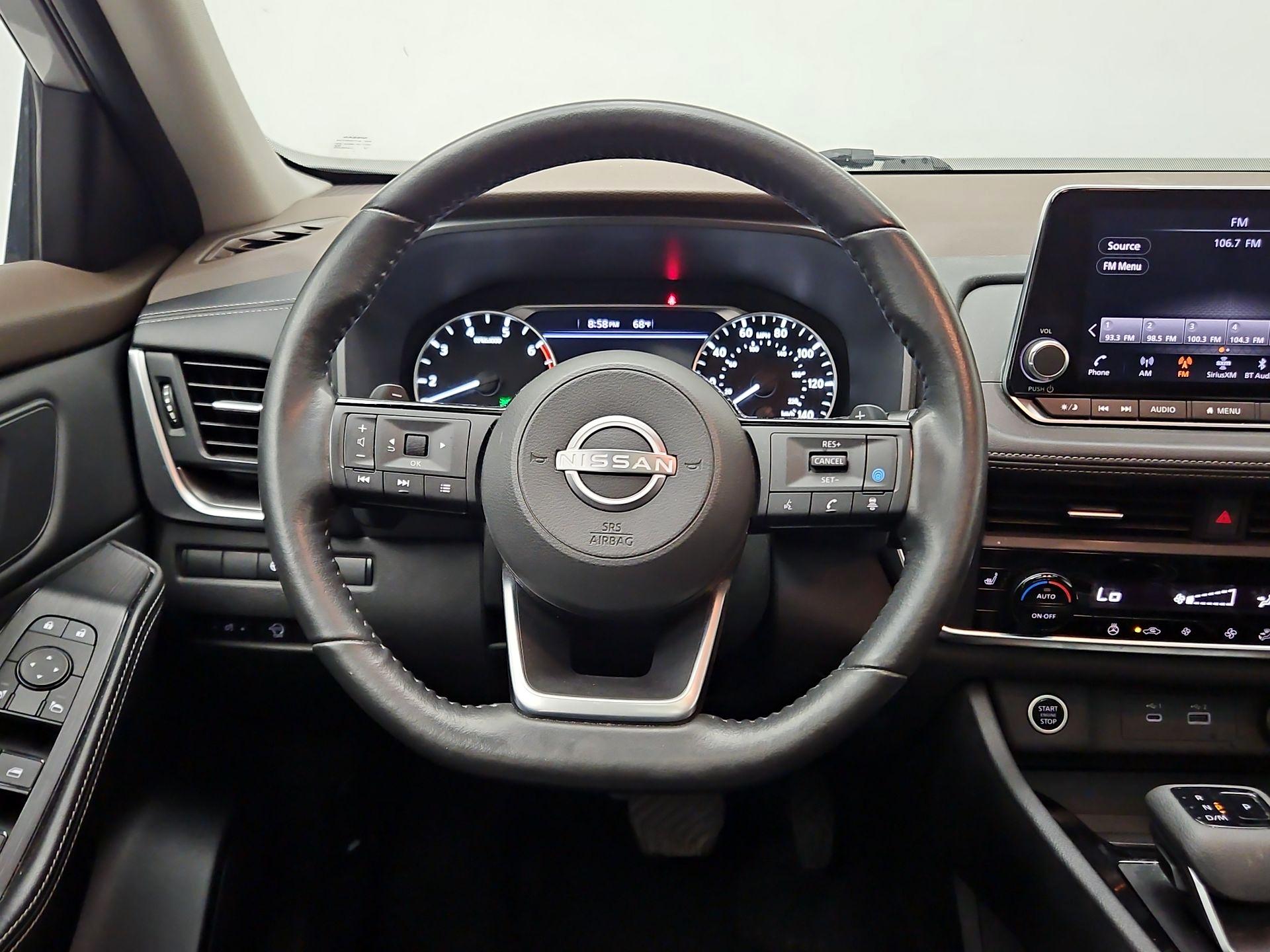 Thumbnail: 2023 Nissan Rogue - 10