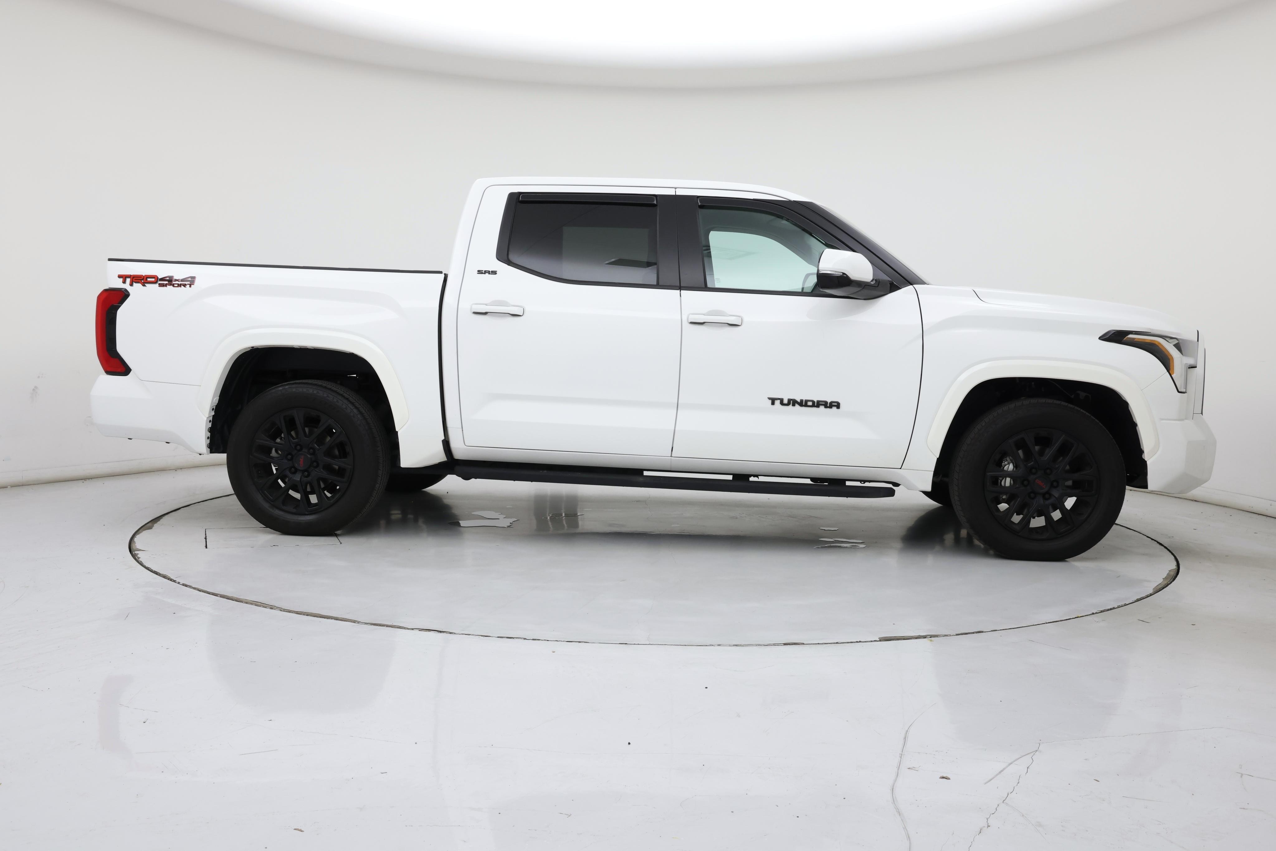 Thumbnail: 2024 Toyota Tundra - 7