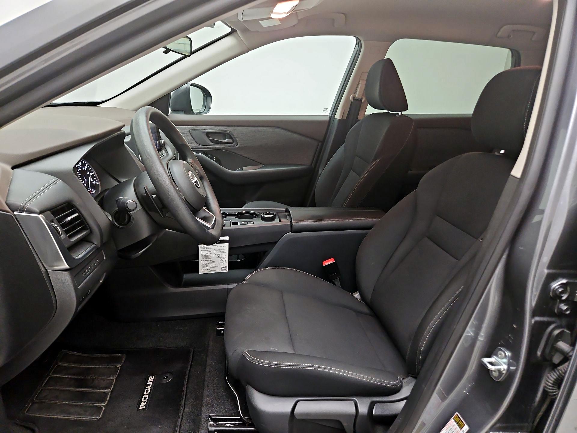 Thumbnail: 2023 Nissan Rogue - 11