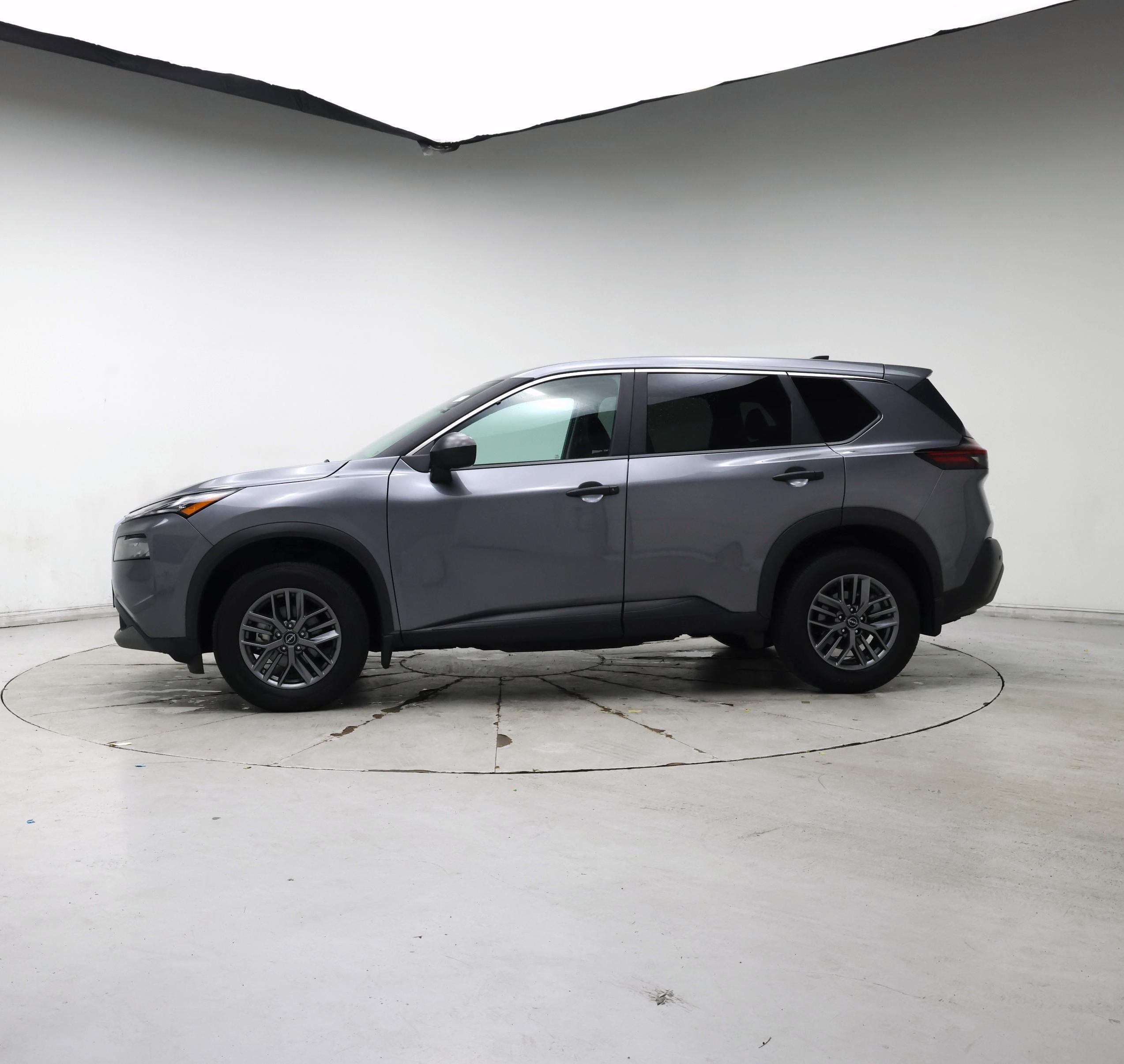 Thumbnail: 2023 Nissan Rogue - 3