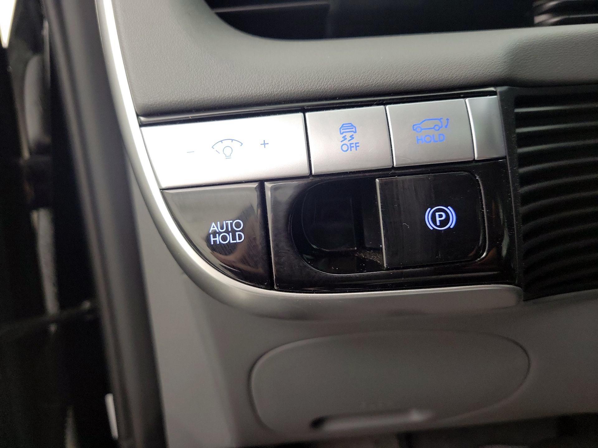 Thumbnail: 2024 Hyundai Ioniq 5 - 13