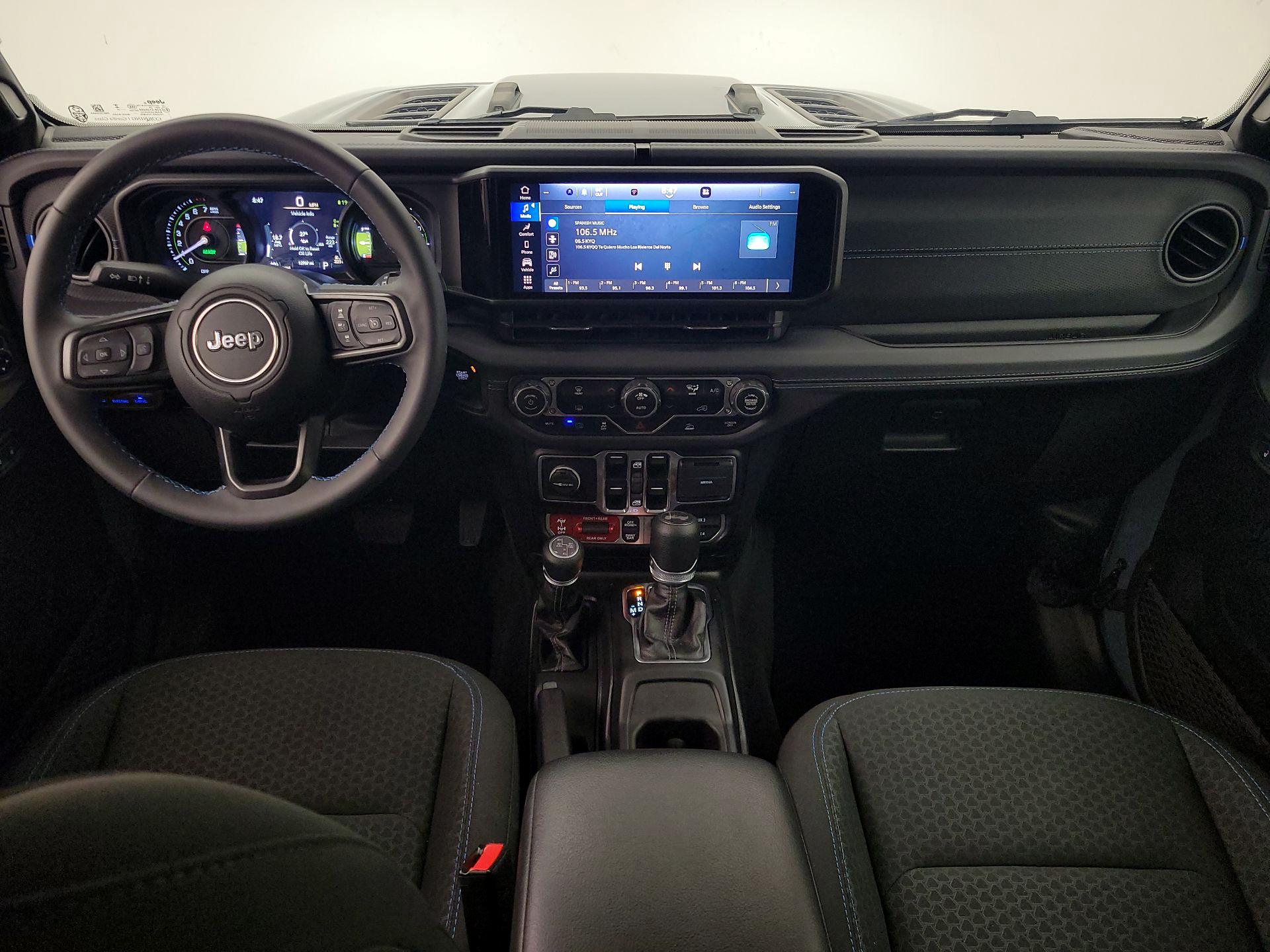 Thumbnail: 2025 Jeep Wrangler - 9