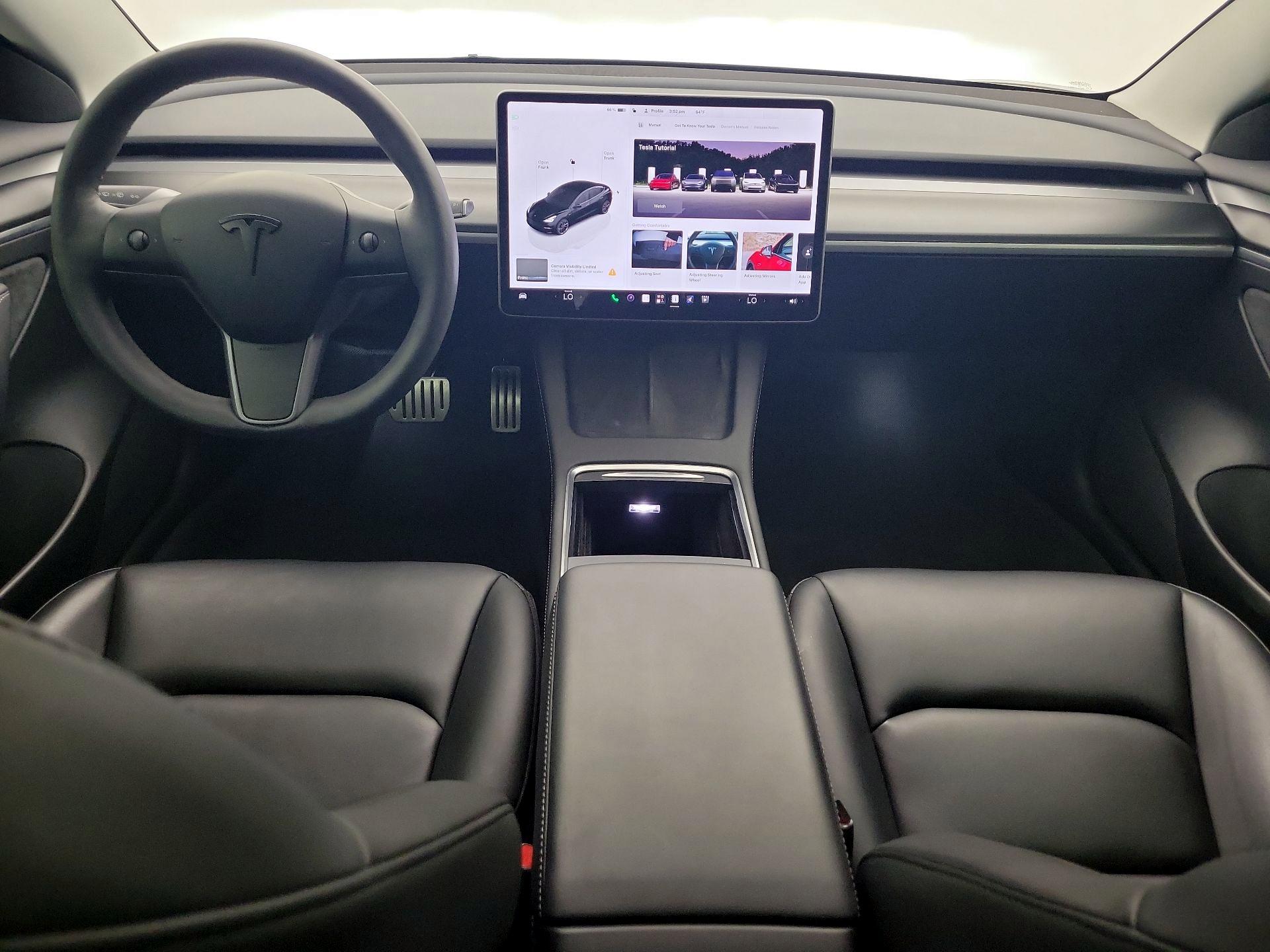 Thumbnail: 2023 Tesla Model 3 - 9