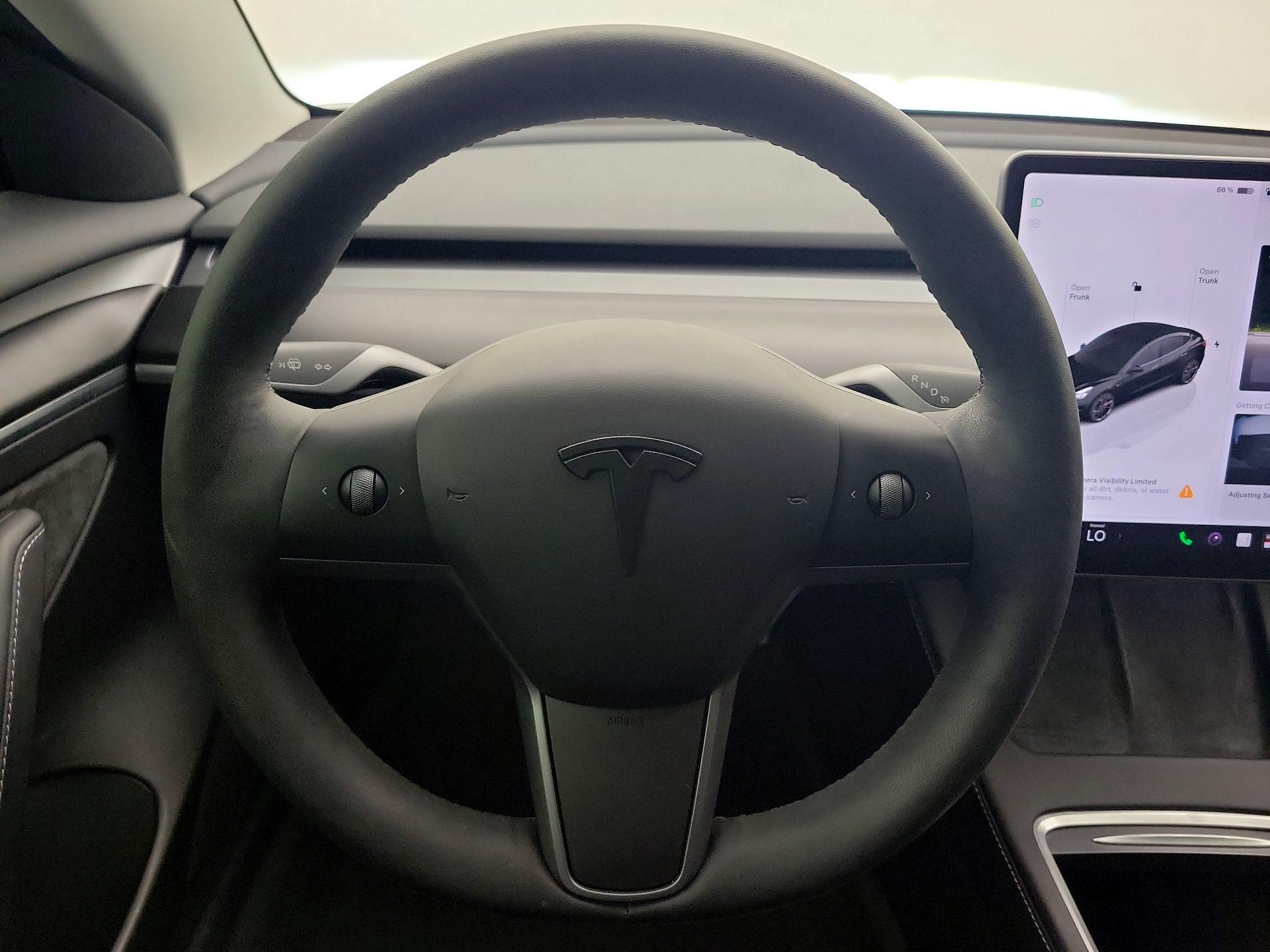 Thumbnail: 2023 Tesla Model 3 - 10