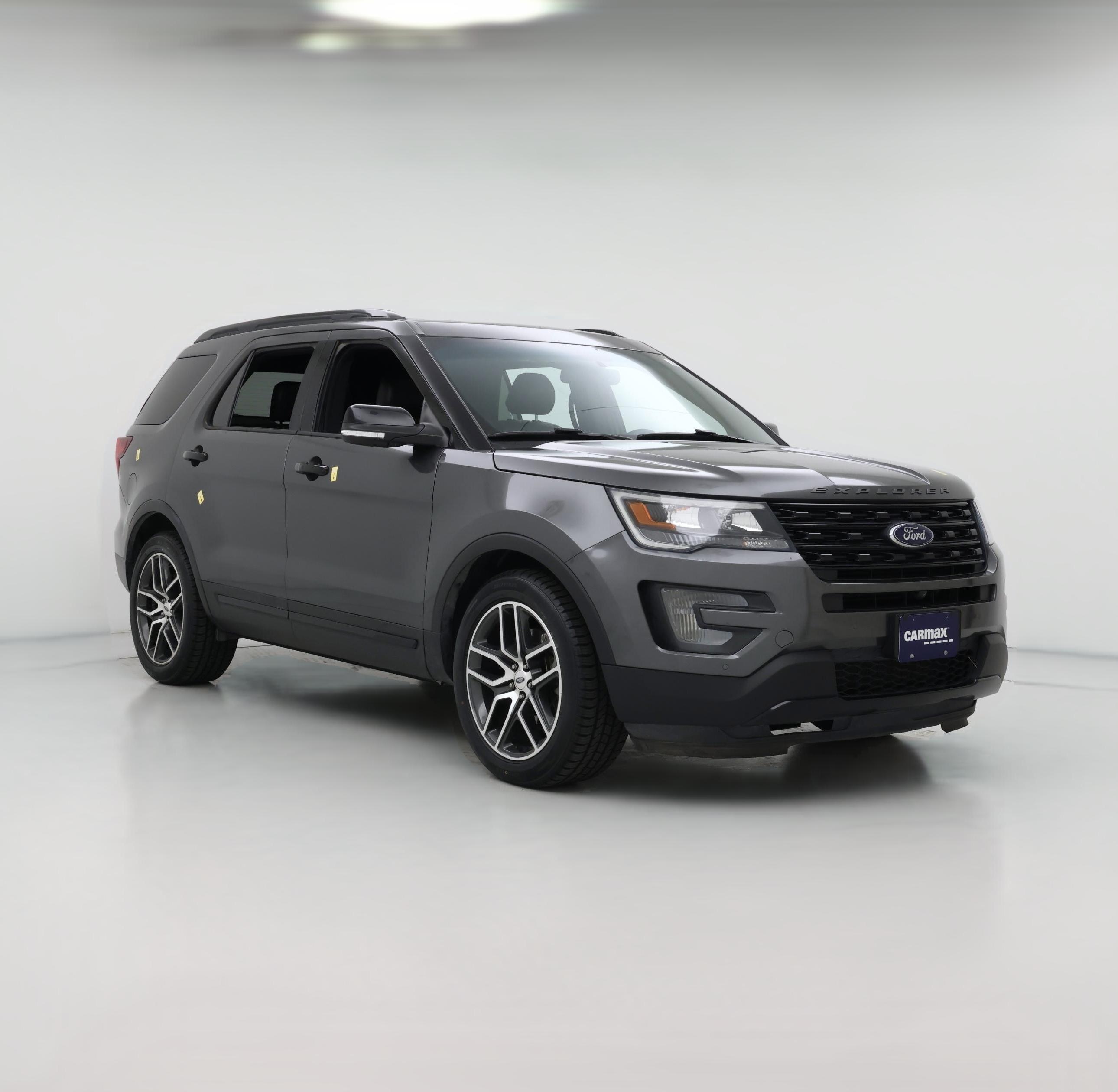 Thumbnail: 2016 Ford Explorer - 1