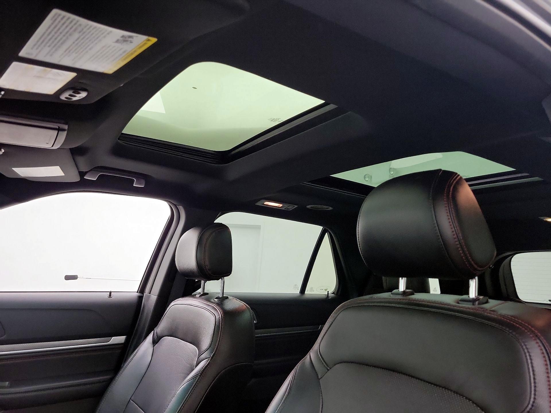 Thumbnail: 2016 Ford Explorer - 19