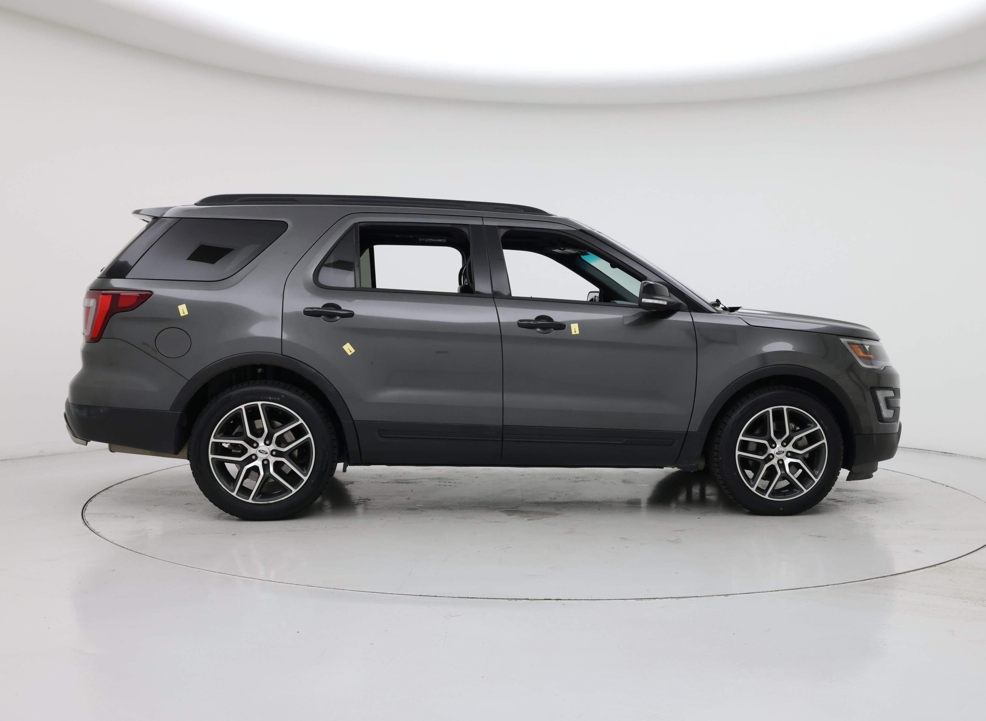 Thumbnail: 2016 Ford Explorer - 7
