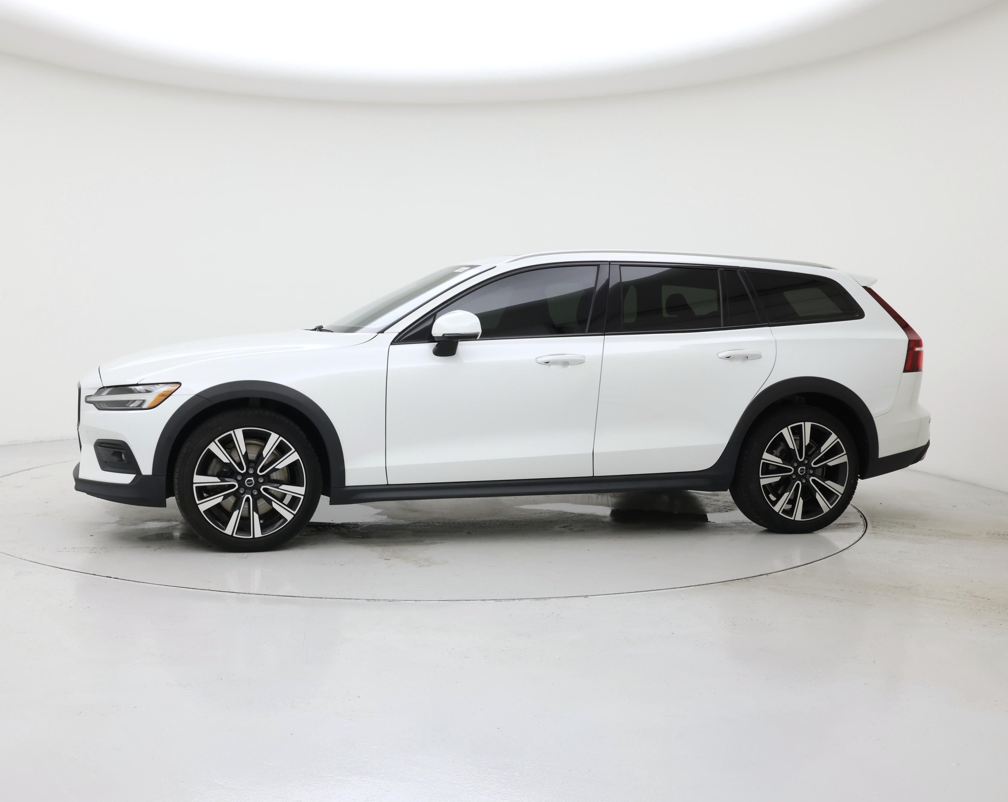 Thumbnail: 2021 Volvo S60 - 3