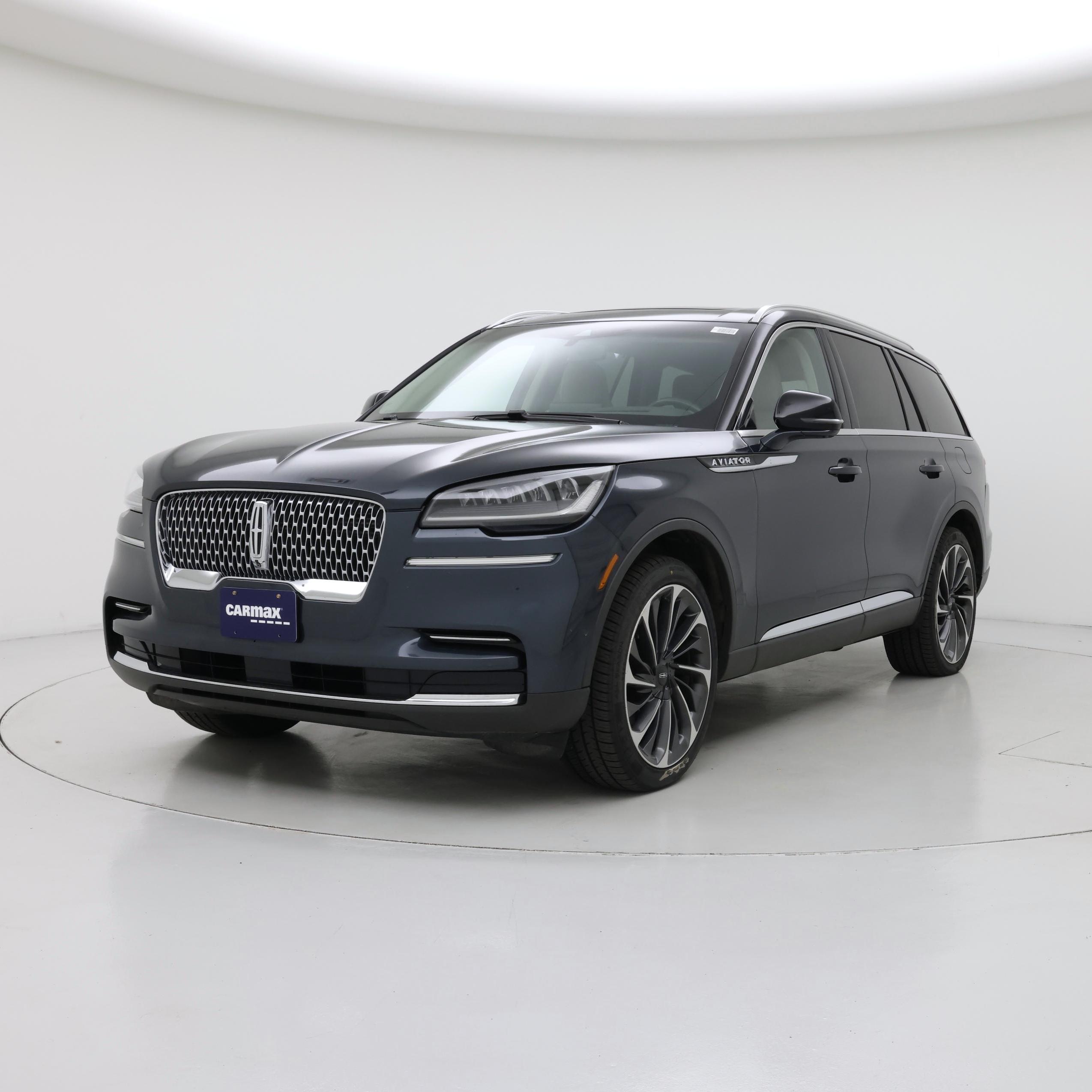 Thumbnail: 2023 Lincoln Aviator - 4