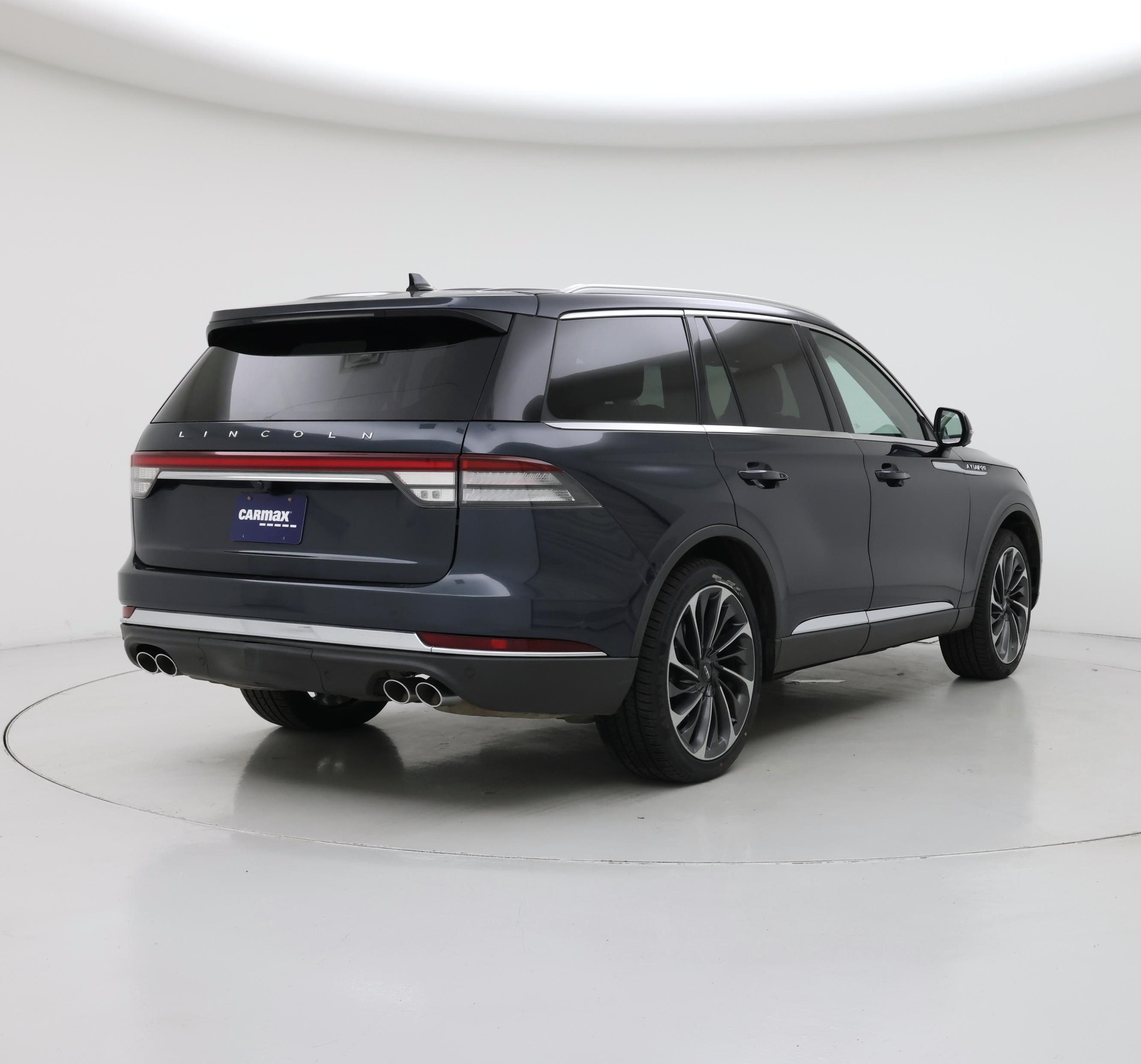 Thumbnail: 2023 Lincoln Aviator - 8