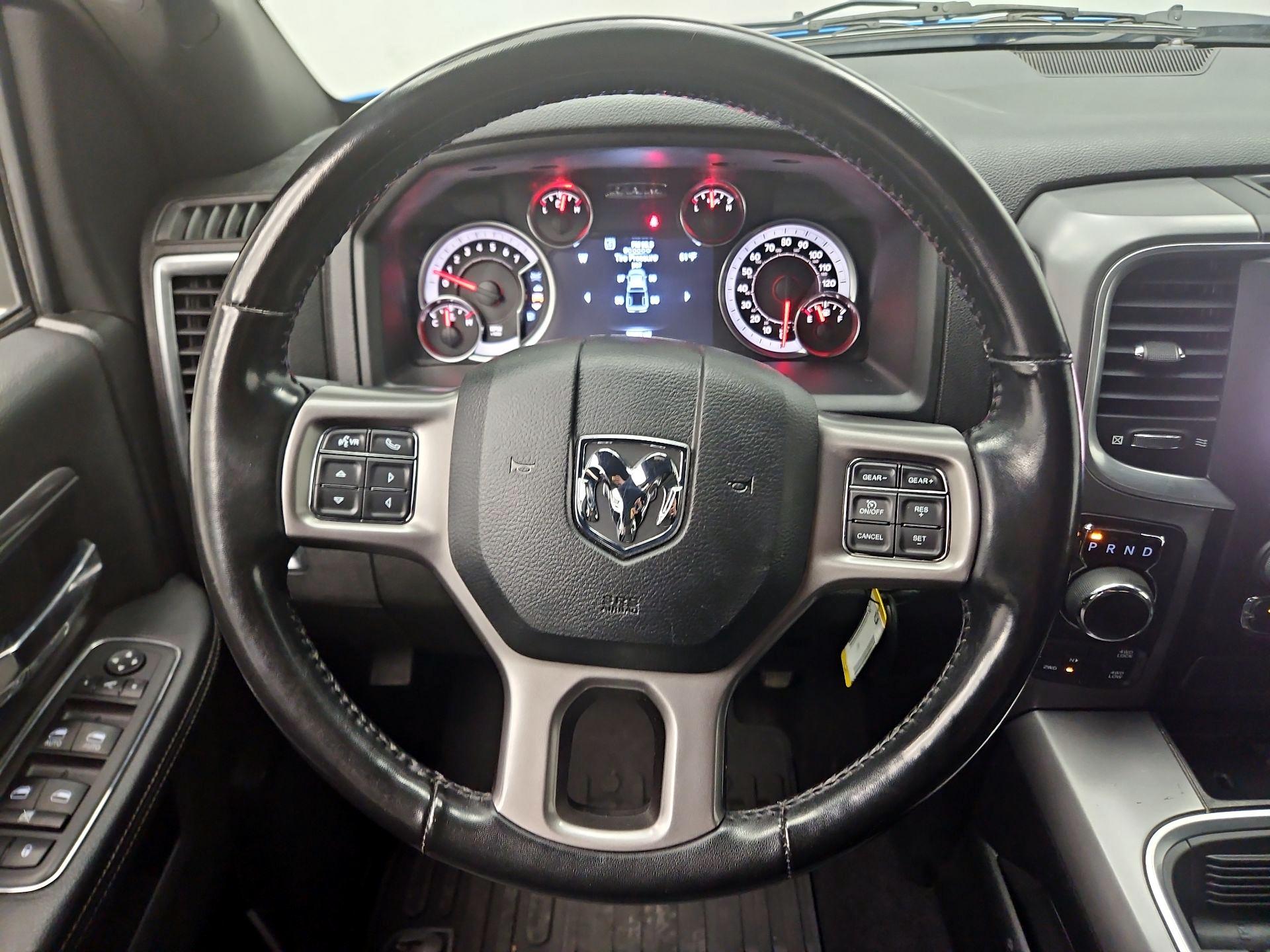 Thumbnail: 2022 RAM 1500 Classic - 10