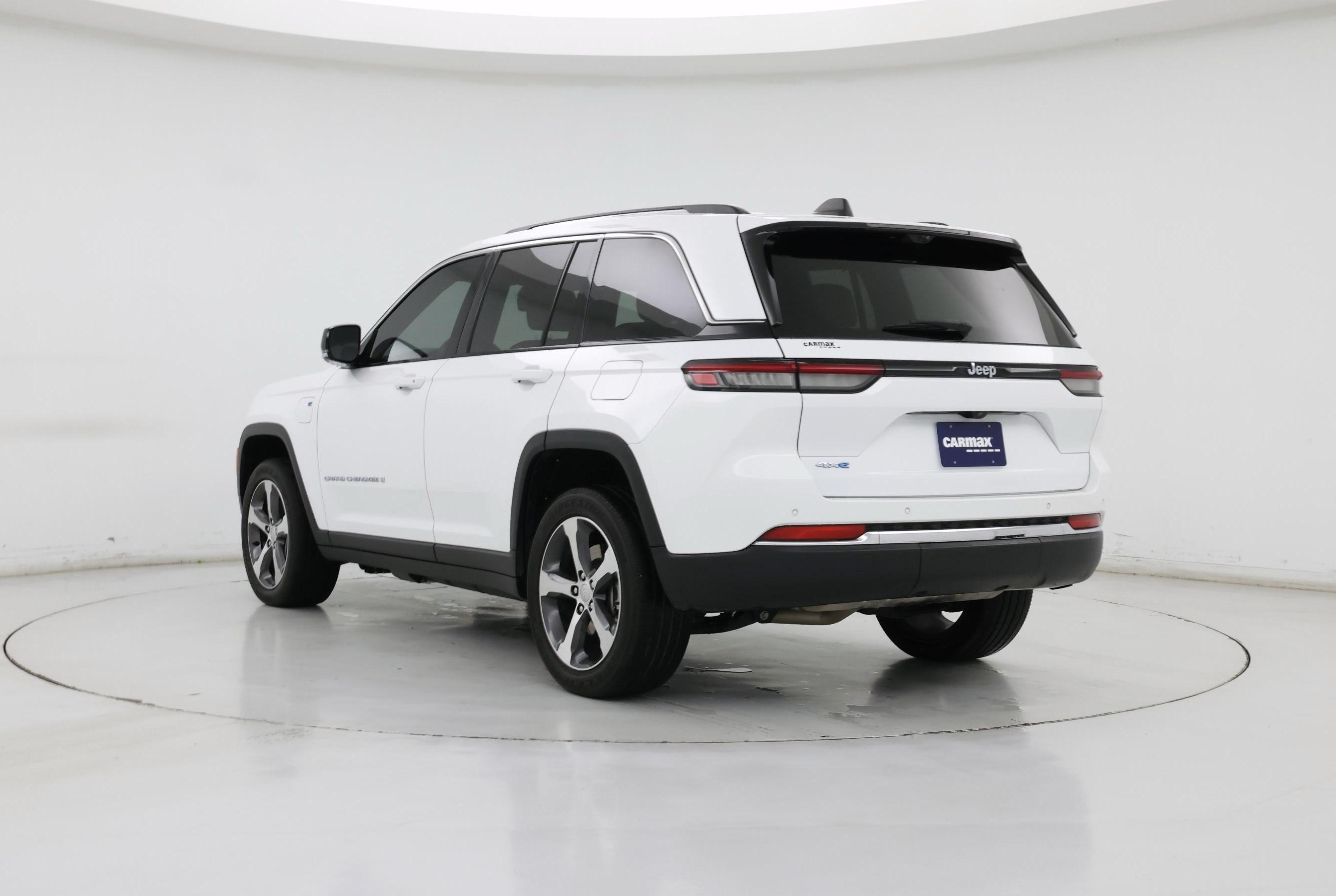 Thumbnail: 2023 Jeep Grand Cherokee - 2
